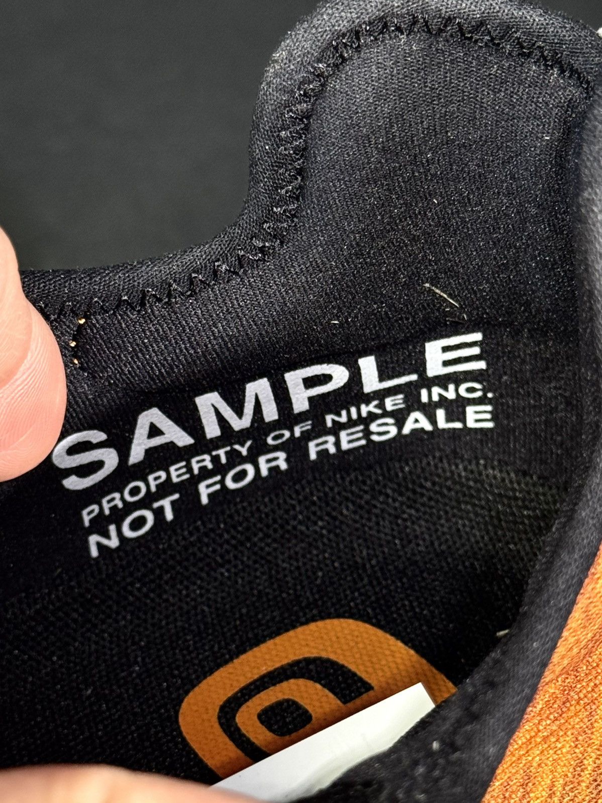 Nike Nike React Presto SAMPLE “Magma Orange” Size US 9 / EU 42 - 6 Thumbnail