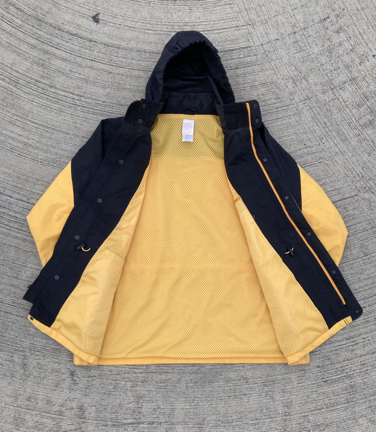 Carhartt Vintage Yellow Carhartt Jacket Yellow Carhartt Over Coat C48 Size US XL / EU 56 / 4 - 5 Thumbnail
