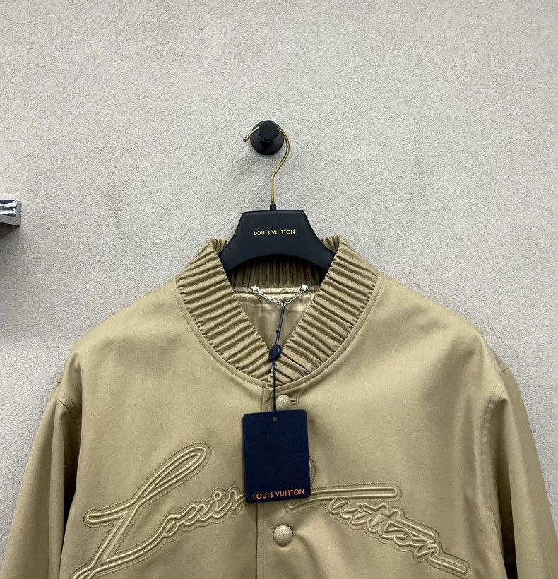 Louis Vuitton Louis Vuitton 24 Beige Jackets 2503-Nextarrow Size US M / EU 48-50 / 2 - 4 Thumbnail