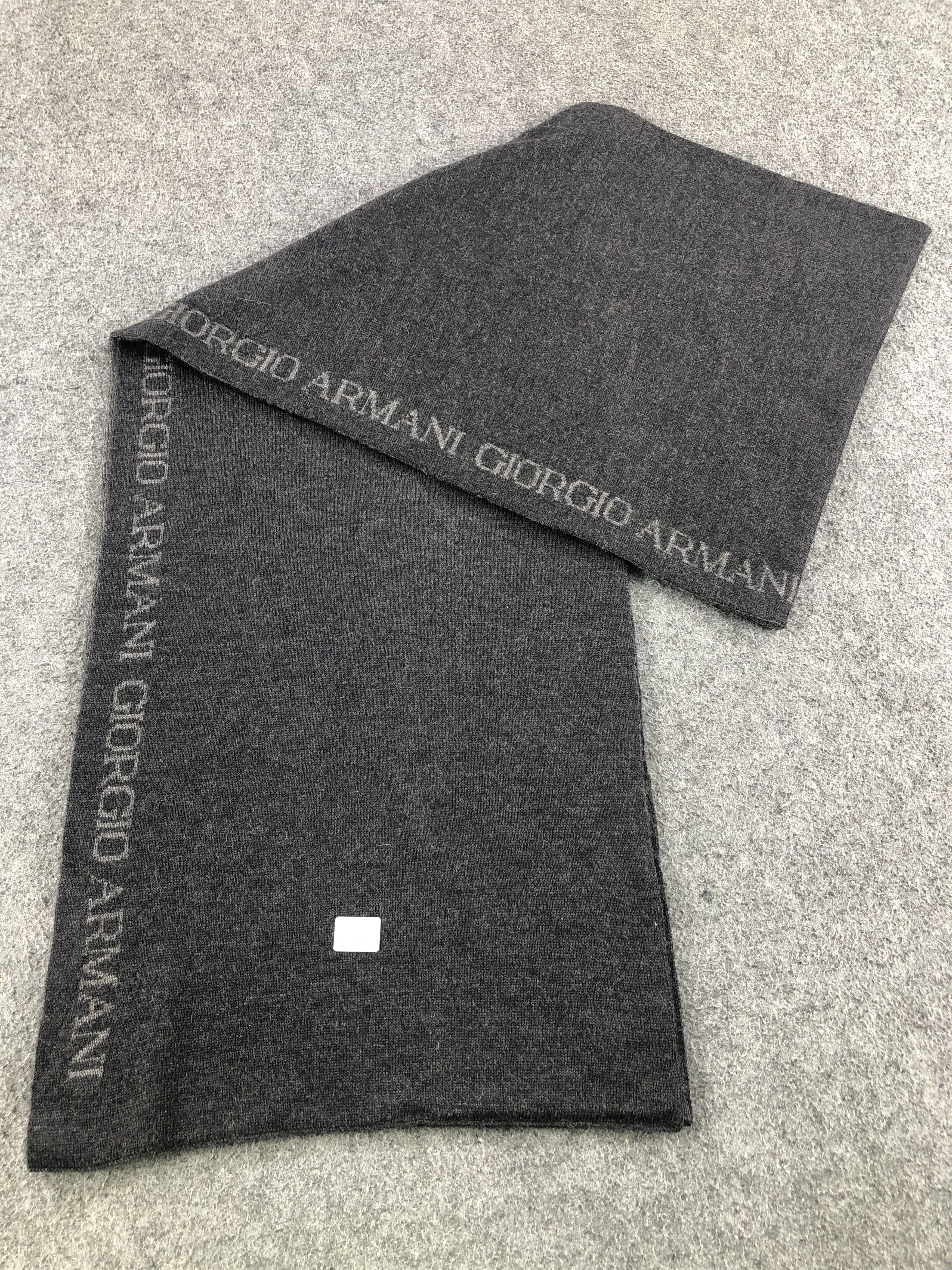 Giorgio Armani Giorgio Armani Scarf / Muffler / Neckwear Size ONE SIZE - 6 Thumbnail