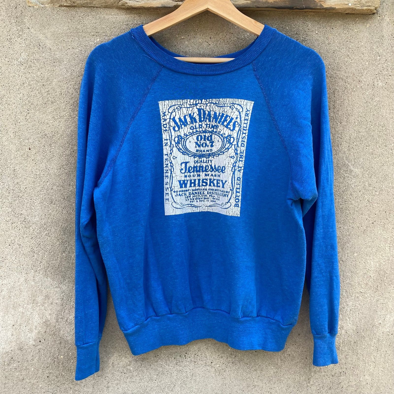 Vintage Vintage Jack Daniels 80s Faded Crewneck Raglan Sweatshirt Size US S / EU 44-46 / 1 - 1 Thumbnail
