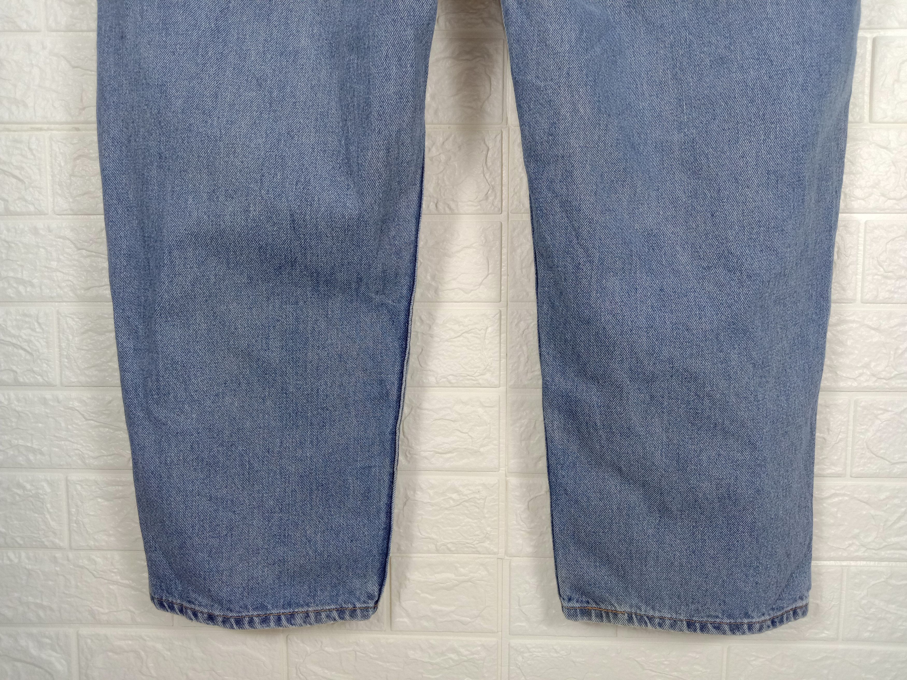 Levi's Vintage Levi's 550 Jeans Blue Wash Denim Over Size 48x43 Size US 44 / EU 60 - 8 Thumbnail