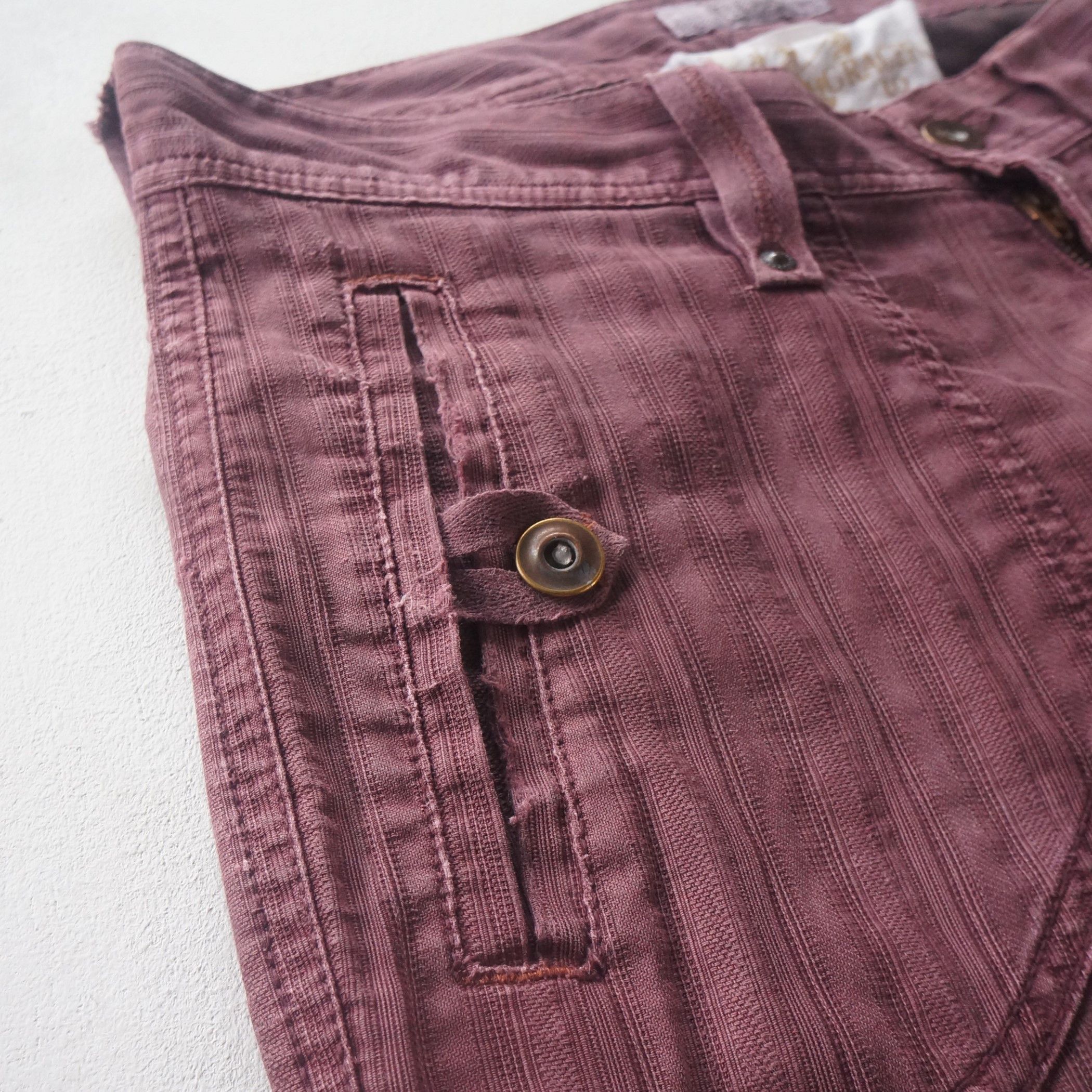 Japanese Brand × Vintage OilCake Multi Pockets Distressed Faded Maroon Cargo Pants Size 29" - 4 Thumbnail