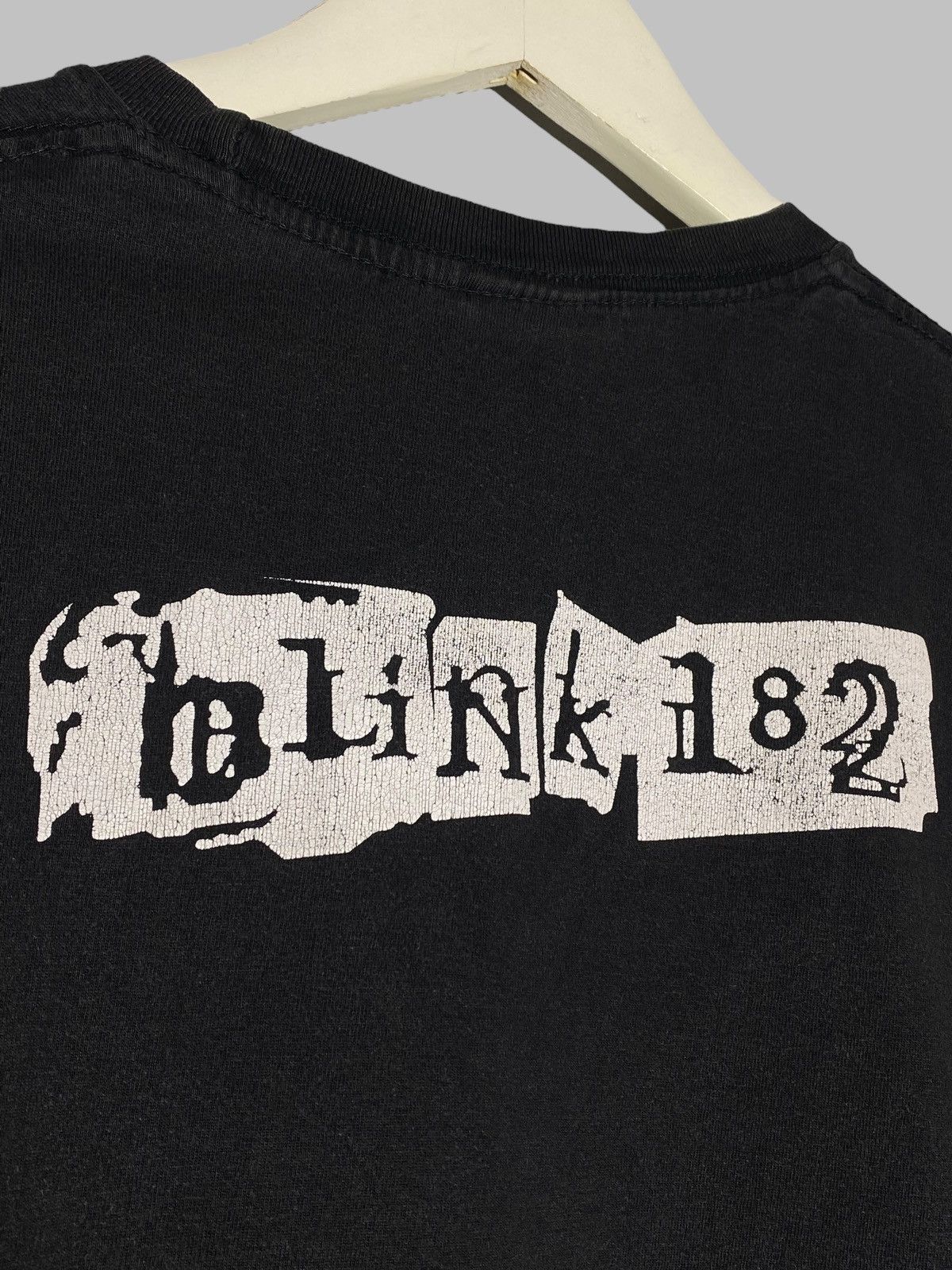Band Tees Blink 182 Rock Band Vintage Fade T-shirt Size US L / EU 52-54 / 3 - 9 Thumbnail