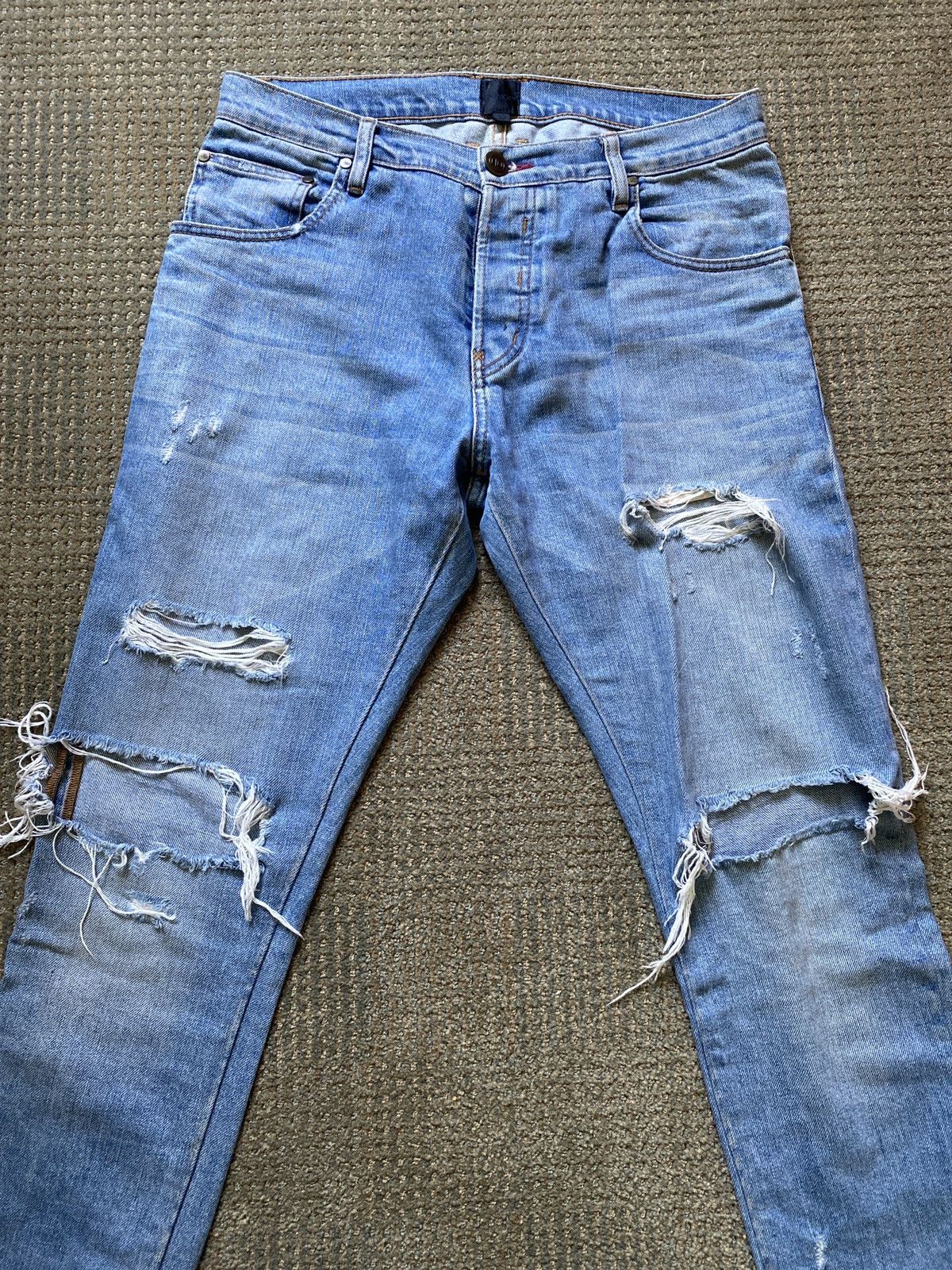 En Noir Distressed Light Wash Denim