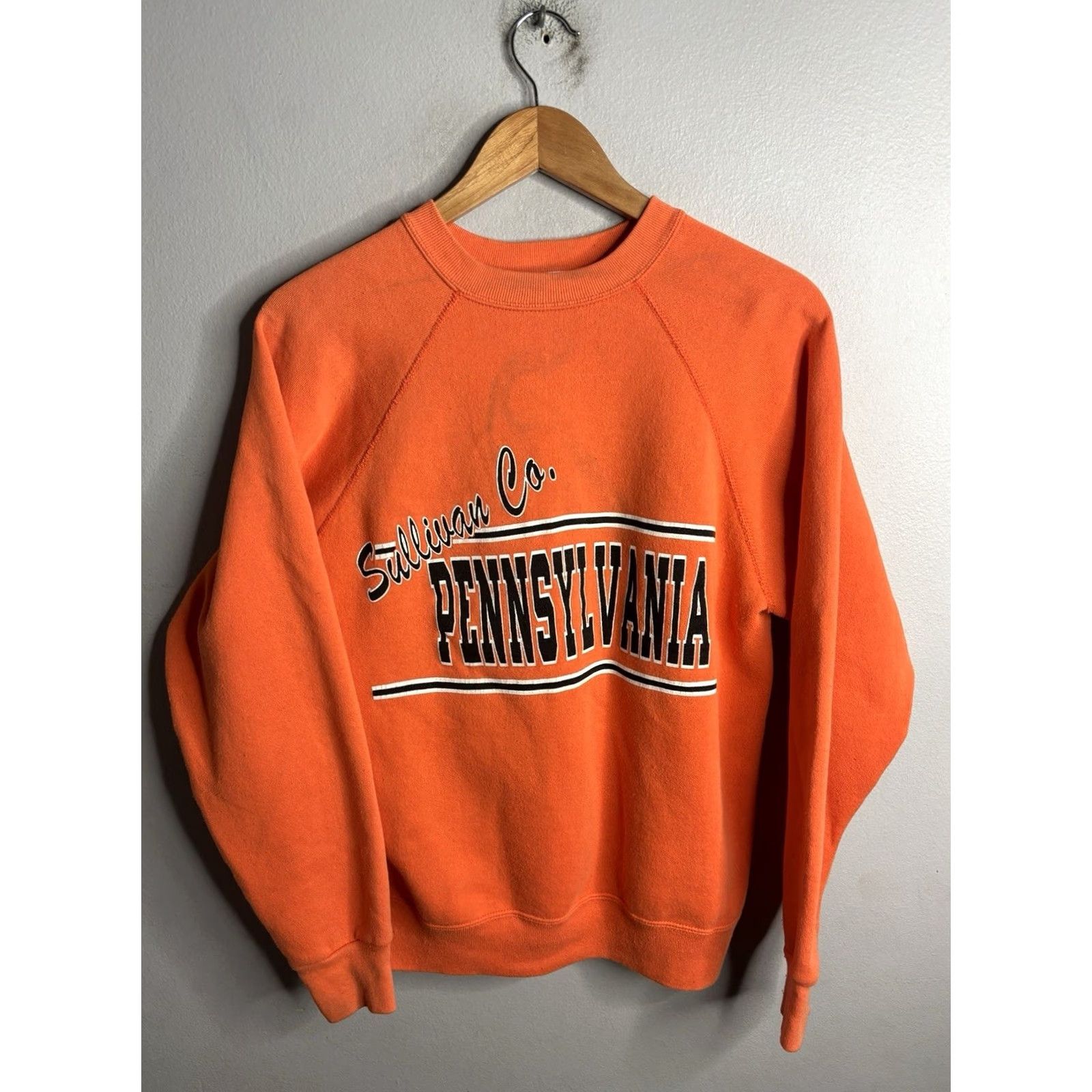 Vintage VINTAGE Sullivan Pennsylvania SweatER Mens M Orange Crewneck Pullover Sportswear 90s Mens Size US M / EU 48-50 / 2 - 2 Thumbnail