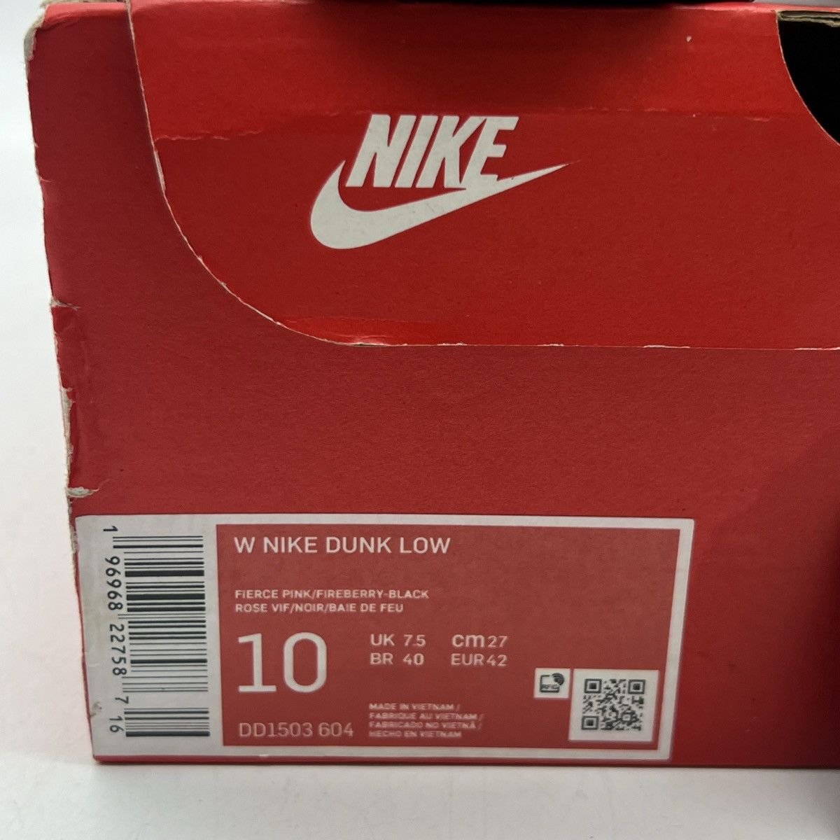Nike Wmns dunk low fierce pink black Size US 10 / EU 43 - 6 Thumbnail