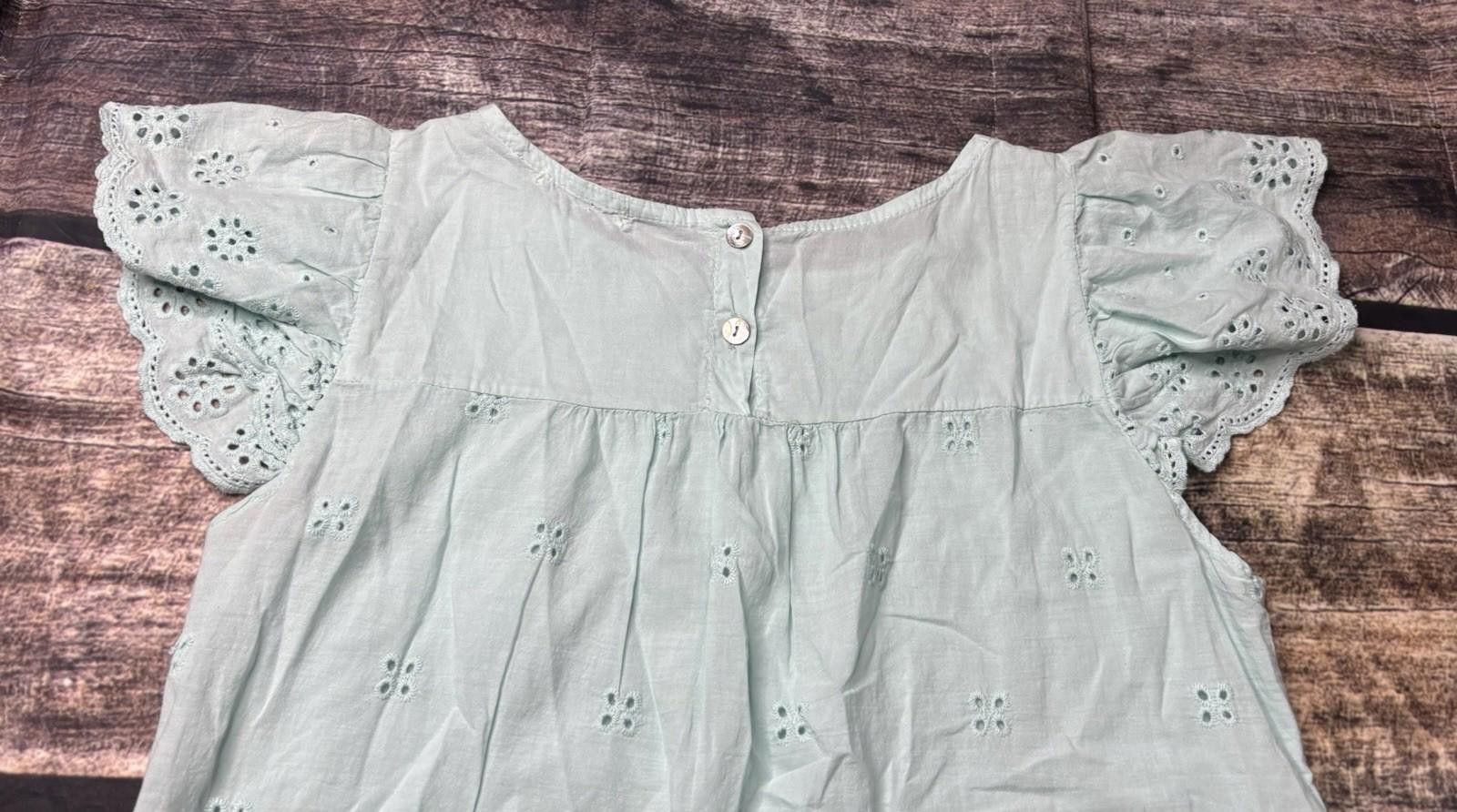 Other Valentina Naldi Top Womens Small Eyelet Flutter Sleeve Italy Size S / US 4 / IT 40 - 7 Thumbnail