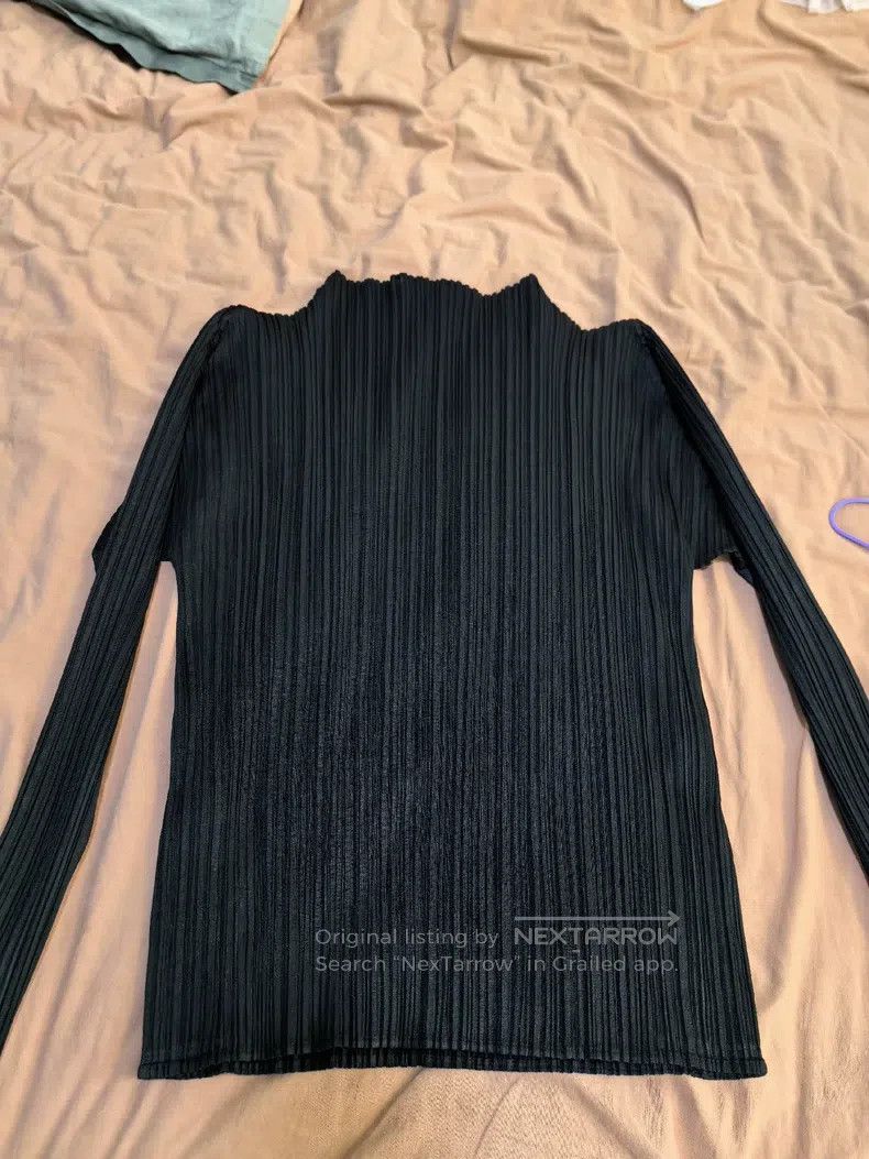 Issey Miyake Issey Miyake Classic Black Ruched Long-Sleeve Top Size L / US 10 / IT 46 - 9 Thumbnail