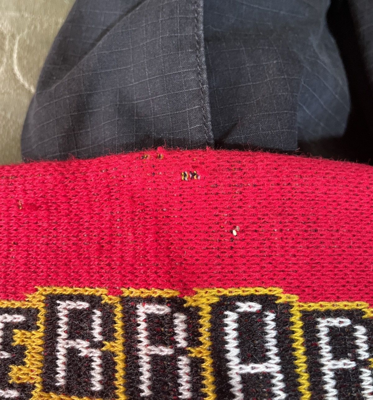Other Vintage Liverpool Steven Gerrard #8 Football Soccer Scarf Size ONE SIZE - 7 Thumbnail