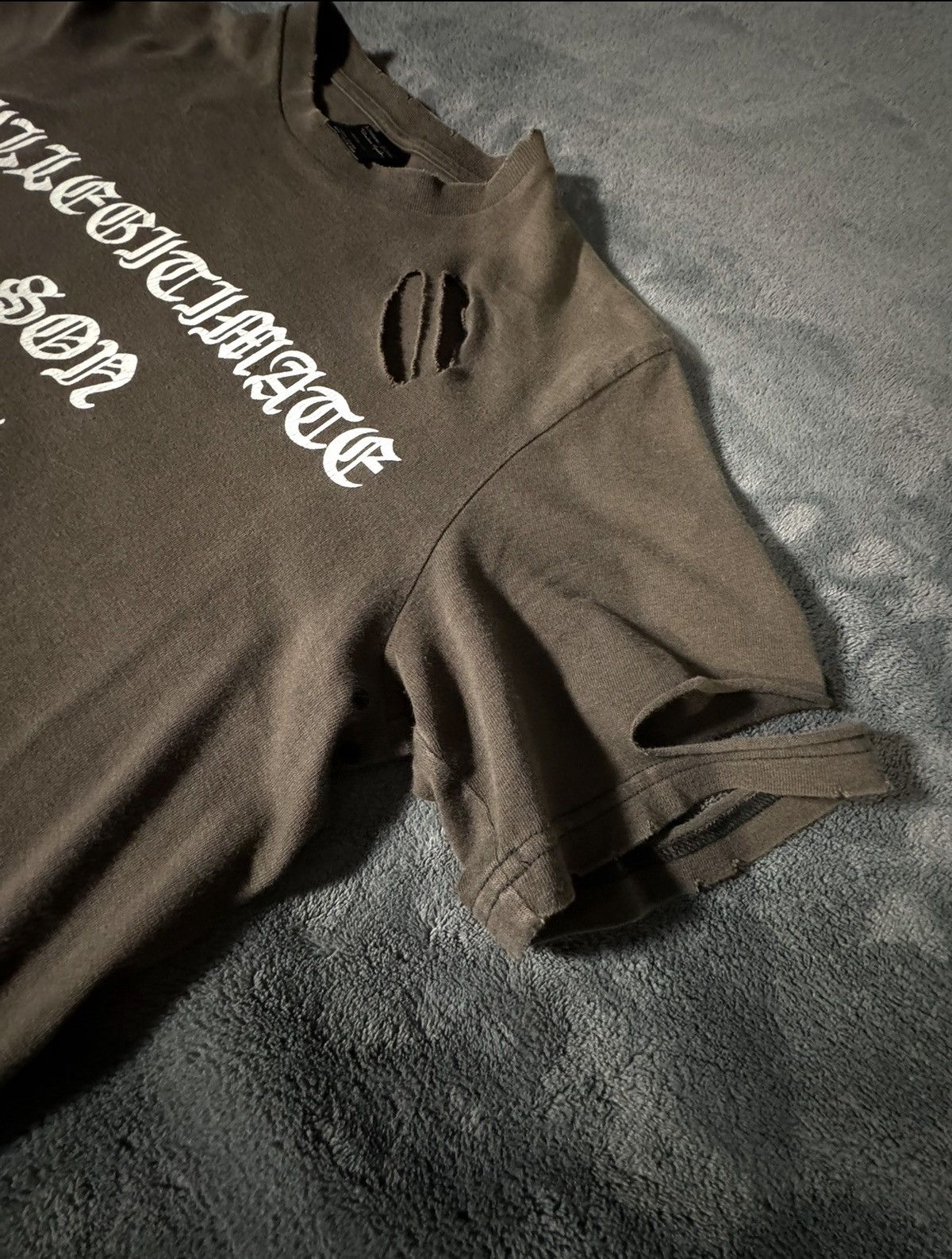 Number (N)ine A/W04 "Give Peace a Chance" illegitimate son of a bush tee Size US M / EU 48-50 / 2 - 4 Thumbnail