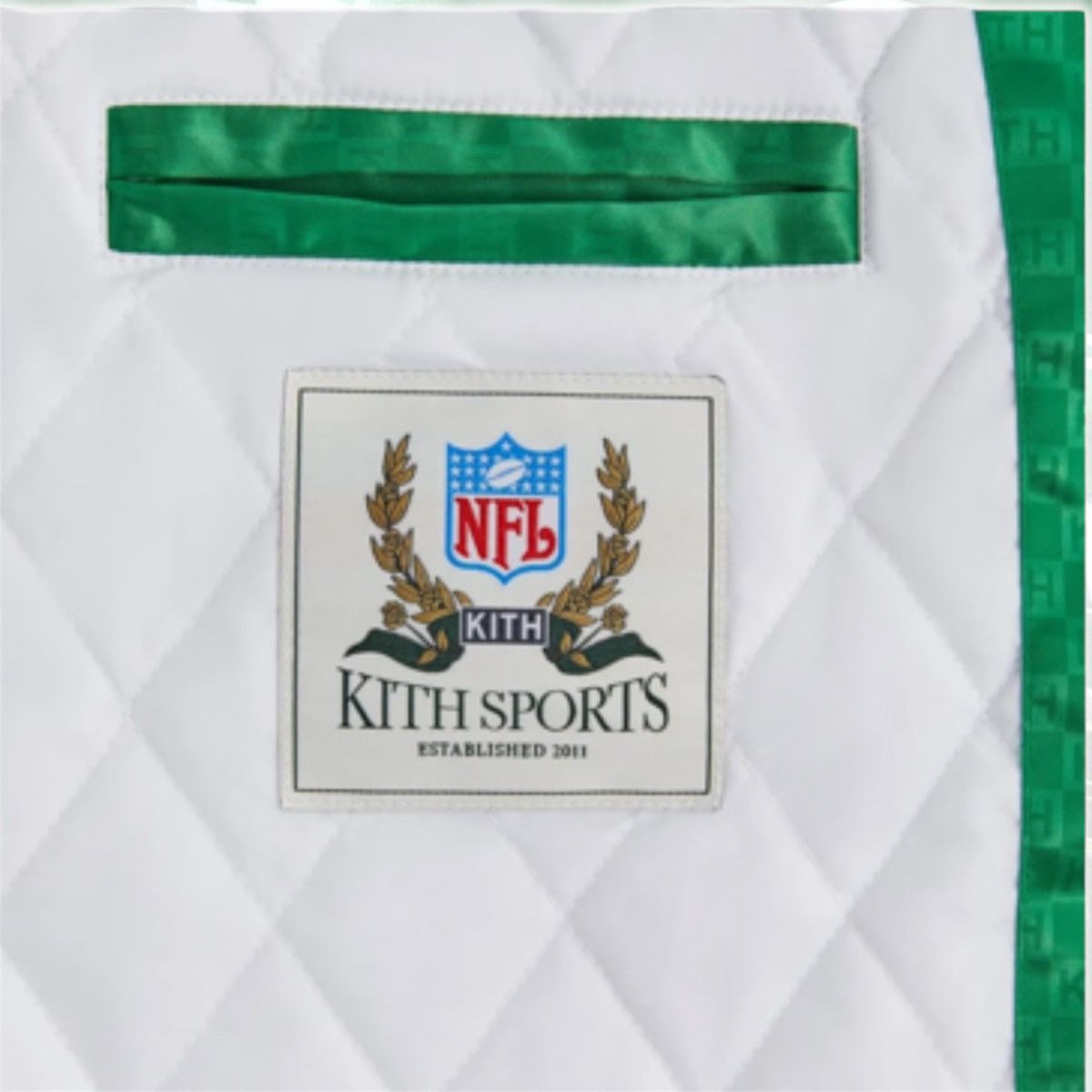 Kith × NFL Kith🇺🇸 x NFL 🏈 Eagles 🦅Satin Bomber 🧥 Size US M / EU 48-50 / 2 - 8 Thumbnail