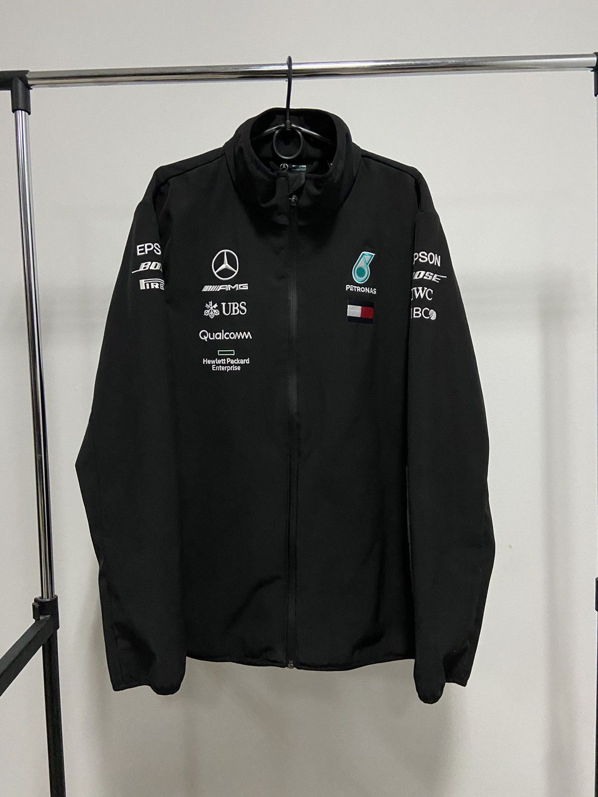Mercedes-Benz × Vintage Petronas Mercedes AMG Sweatshirt Jacket Vintage Racing Size US XL / EU 56 / 4 - 1 Thumbnail