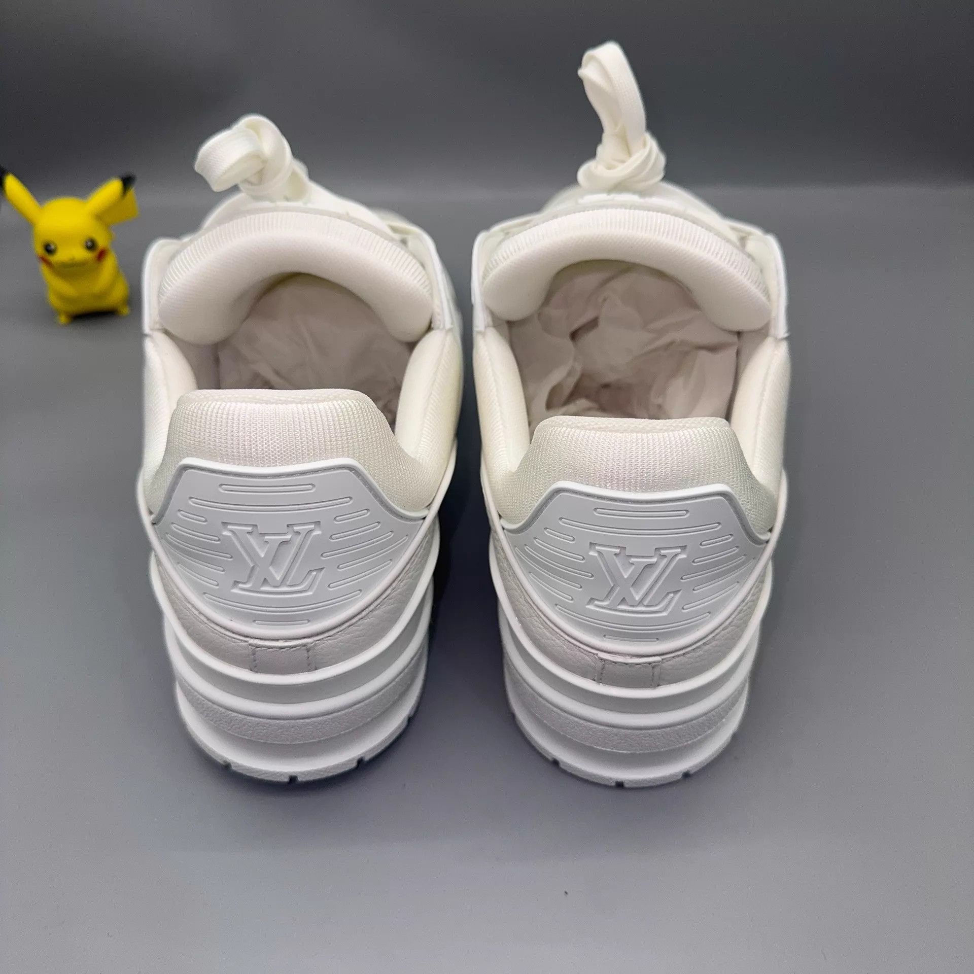 Louis Vuitton LOUIS VUITTON Trainer White 42.5 Size US 9.5 / EU 42-43 - 3 Thumbnail