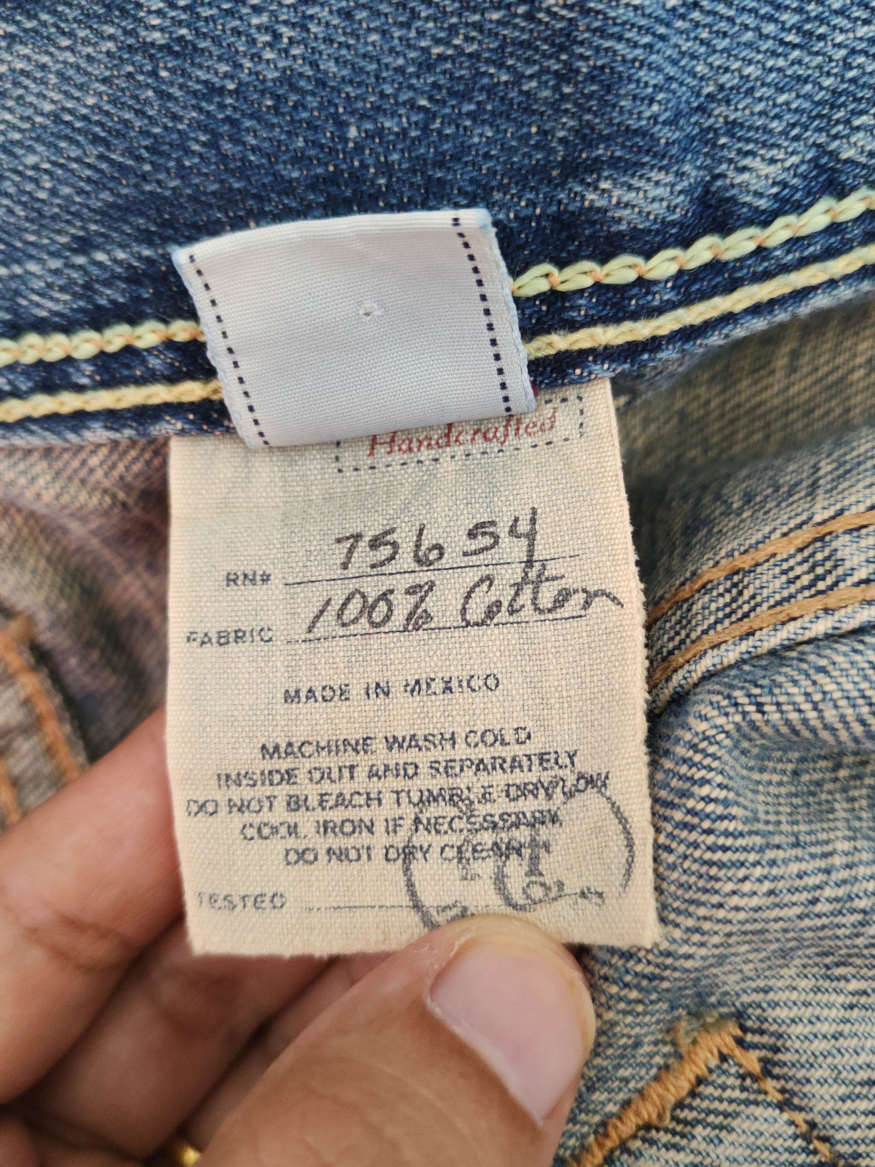 Abercrombie & Fitch Abercrombie &Fitch baggie Faded Ripped Jeans #S1649 Size US 31 - 15 Thumbnail