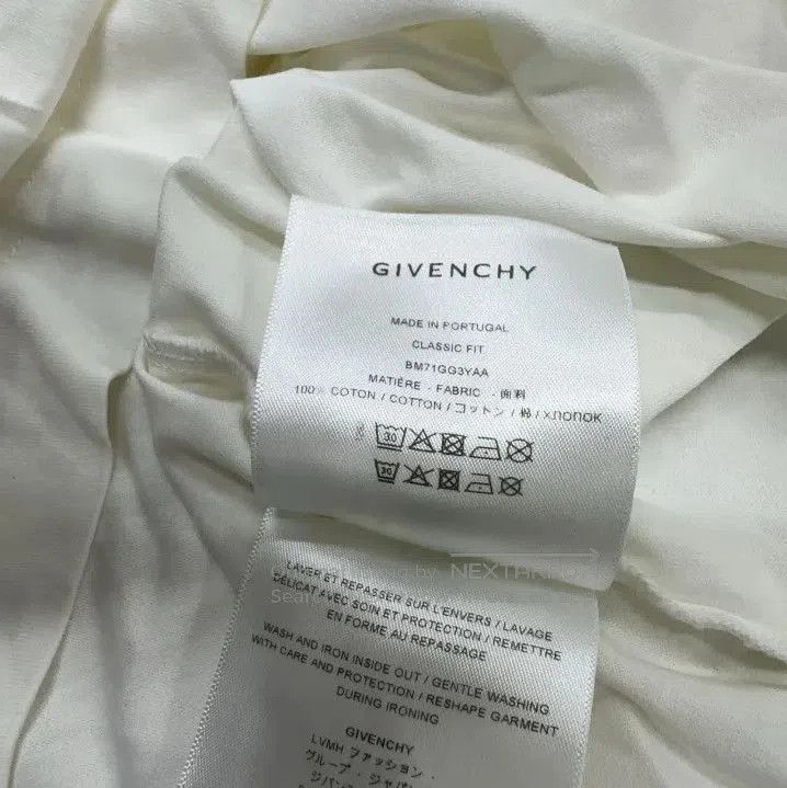 Givenchy Givenchy SS23 Casual Letter Print Long Sleeve T-Shirt. Size US XS / EU 42 / 0 - 5 Thumbnail