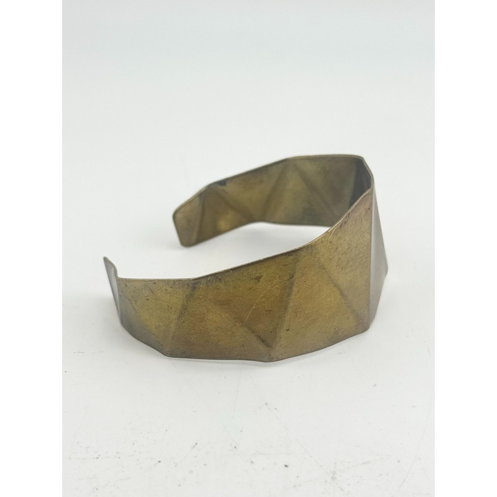 Vintage Vintage gold hammered metal cuff bracelet Size ONE SIZE - 4 Thumbnail