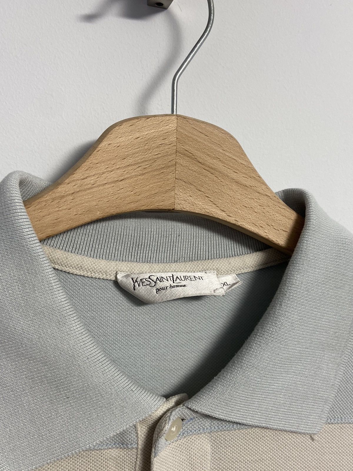 Yves Saint Laurent YSL Yves Saint Laurent polos white with blue Size US XL / EU 56 / 4 - 3 Thumbnail