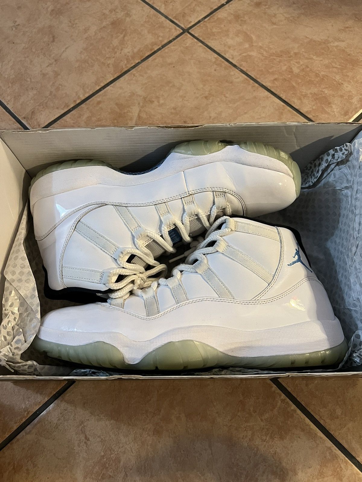 Jordan Brand Jordan 11 Legend Blue Size US 10.5 / EU 43-44 - 7 Thumbnail