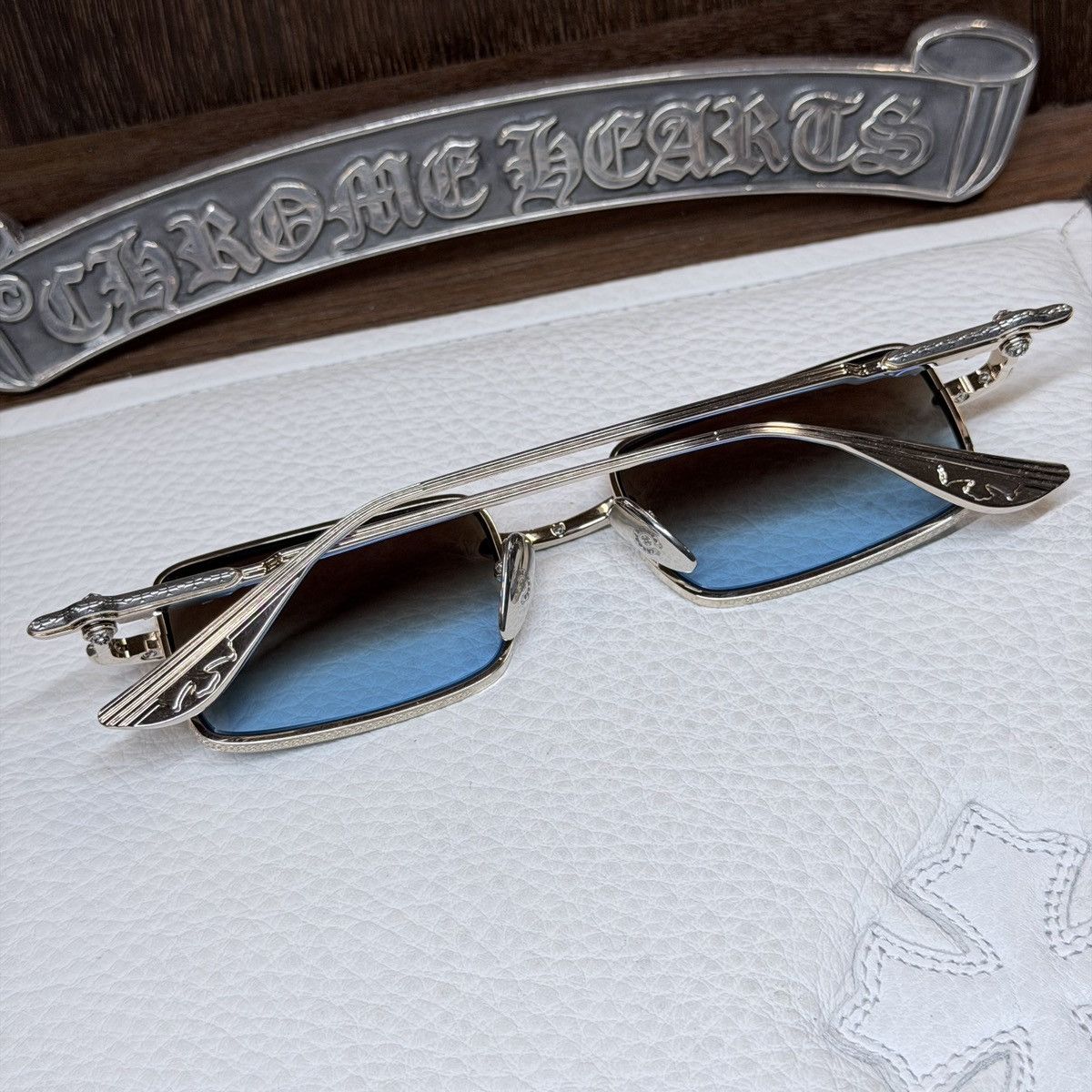 Chrome Hearts Chrome Hearts Buckle Rider 1/1 Sunglasses Size ONE SIZE - 2 Thumbnail