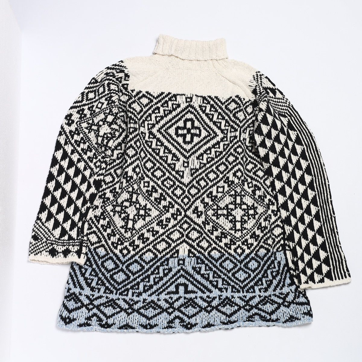 Acne Studios Acne Studios Rhia Jacquard Aztec Sweater knit Size XL / US 12-14 / IT 48-50 - 6 Thumbnail