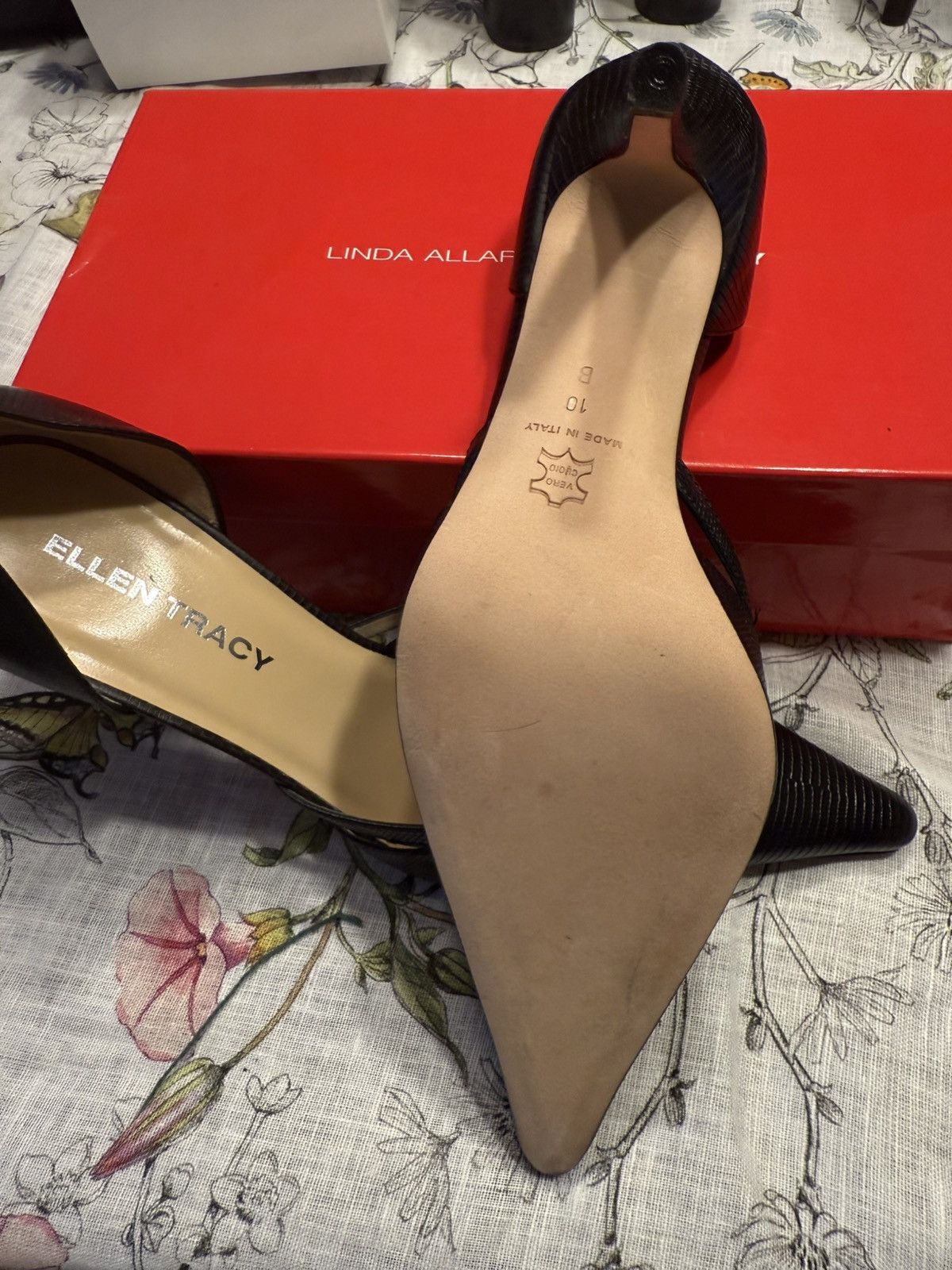Ellen Tracy Ellen Tracy Black Lizard embossed leather Pump Size US 10 / IT 40 - 3 Thumbnail