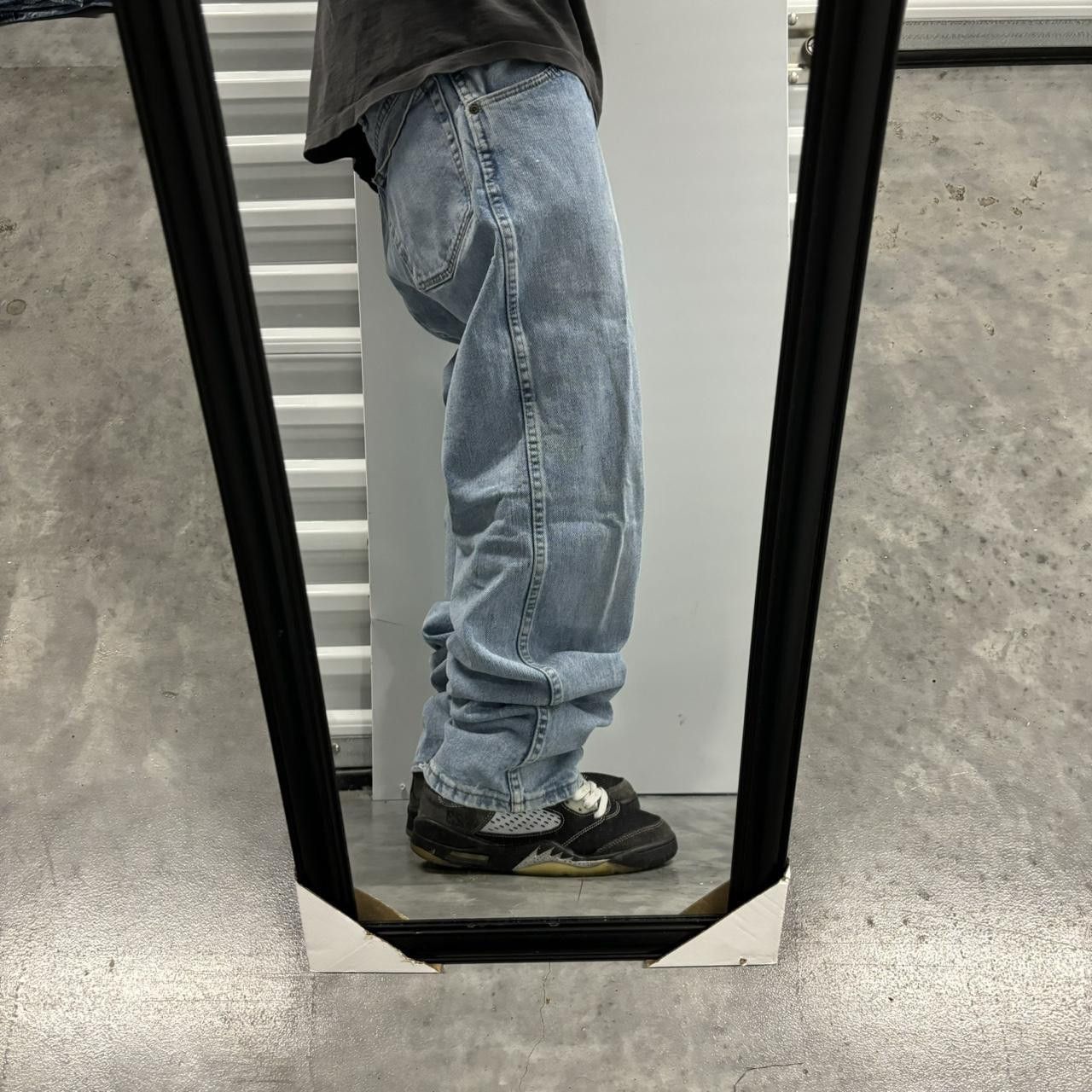 Japanese Brand × Vintage Crazy Vintage Y2K/2000s Light Wash Essential Denim Jeans! Size US 36 / EU 52 - 2 Thumbnail