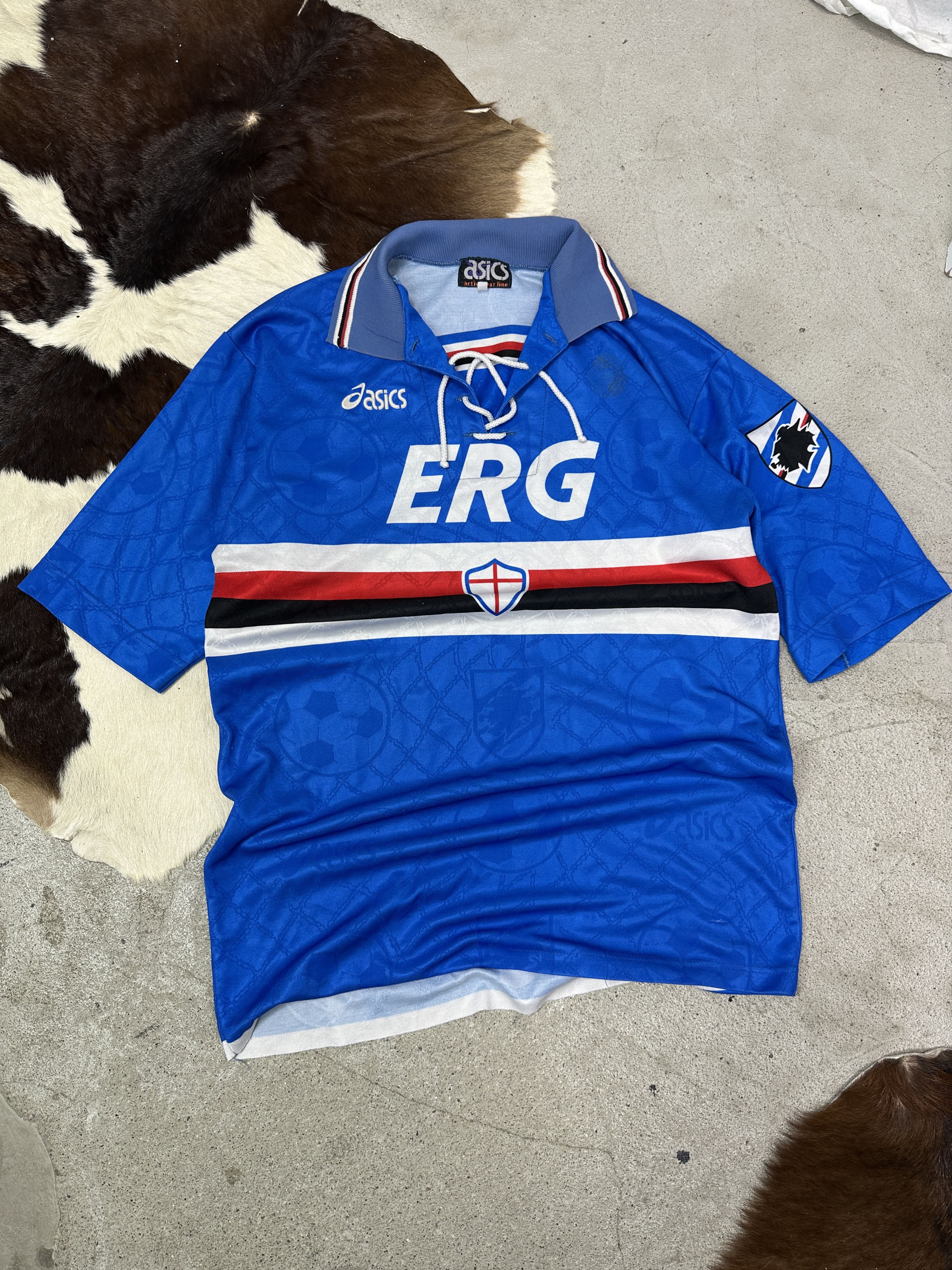 Asics Vintage Sporty Asics Sampdoria 94/95 Home Jersey Y2K Size US L / EU 52-54 / 3 - 1 Thumbnail