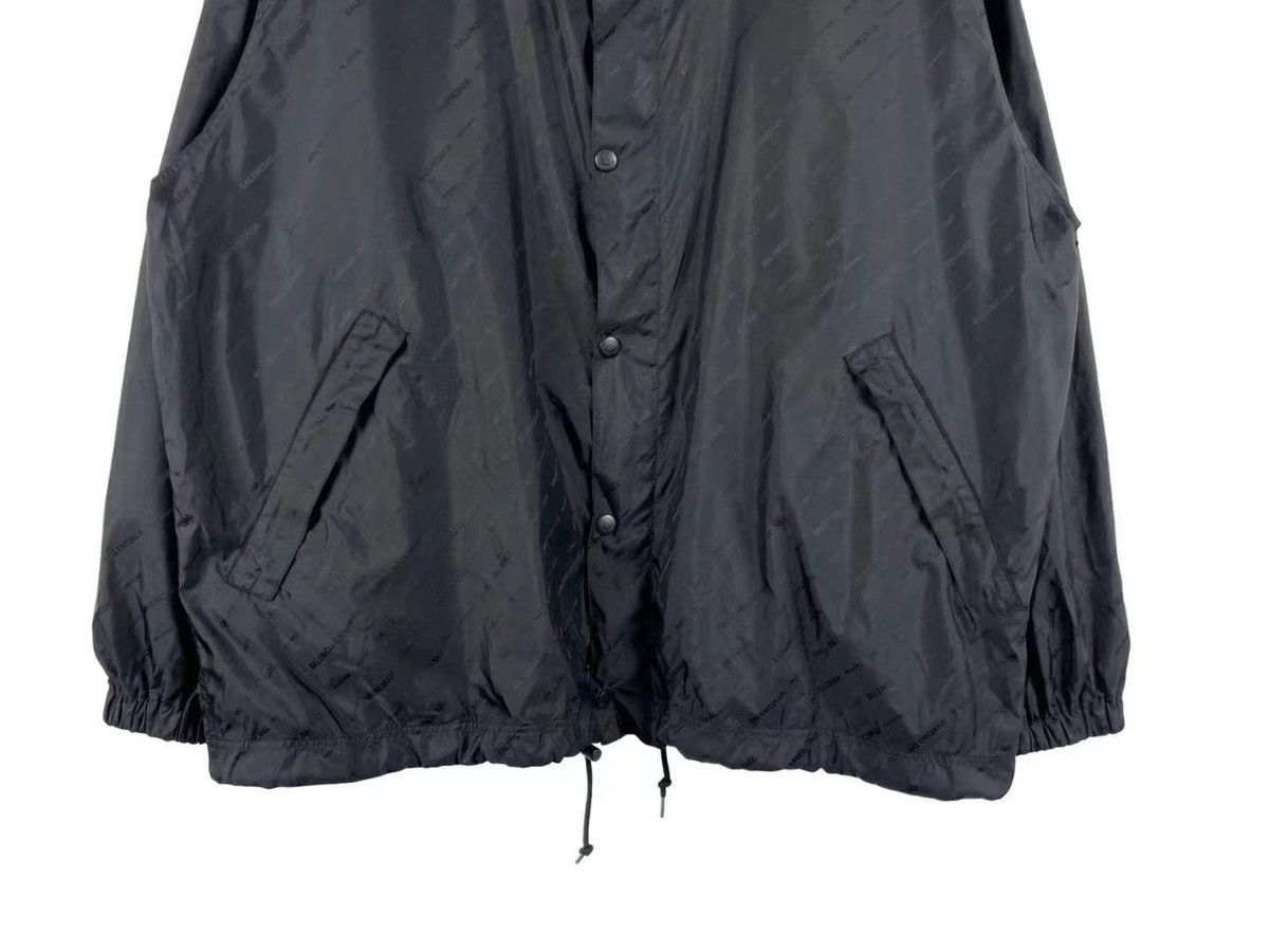 Balenciaga Balenciaga Monogram Prints Logo Hooded Jacket Size US S / EU 44-46 / 1 - 6 Thumbnail