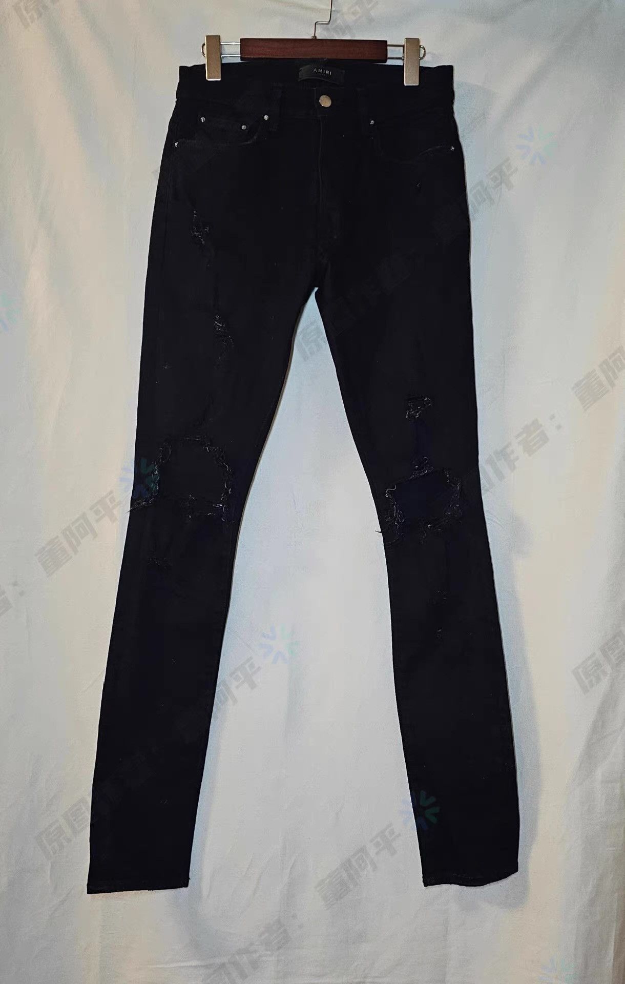 Amiri Black Distressed Denim Jeans Size 34 Size US 34 / EU 50 - 1 Thumbnail