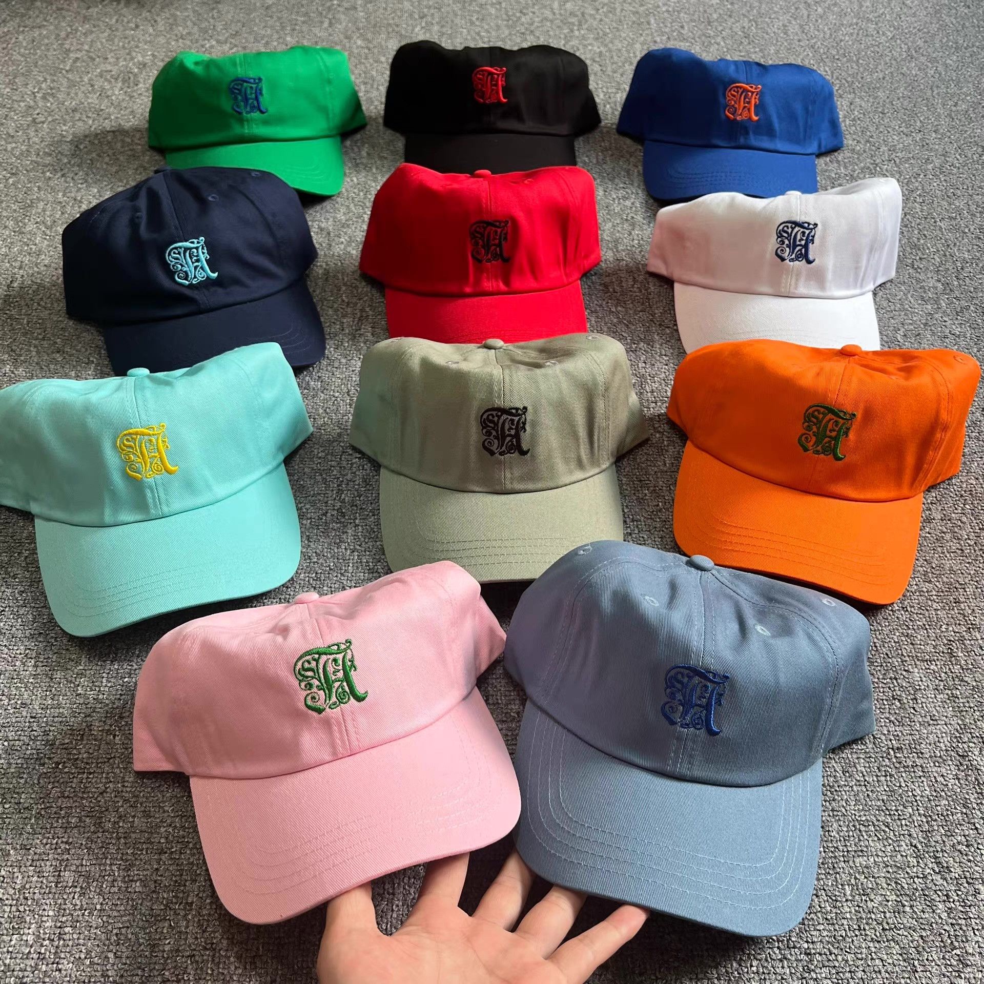 Alife AlifeSolidColorClassicEmbroideredCurvedBrim Baseball Cap Q7 Size ONE SIZE - 1 Thumbnail