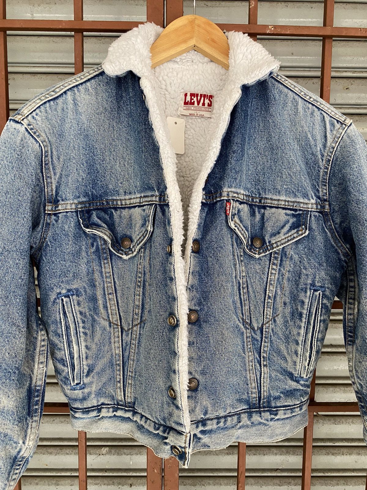 Levi's Vintage Levi's Denim Jacket Sherpa Lined Size M / US 6-8 / IT 42-44 - 7 Thumbnail