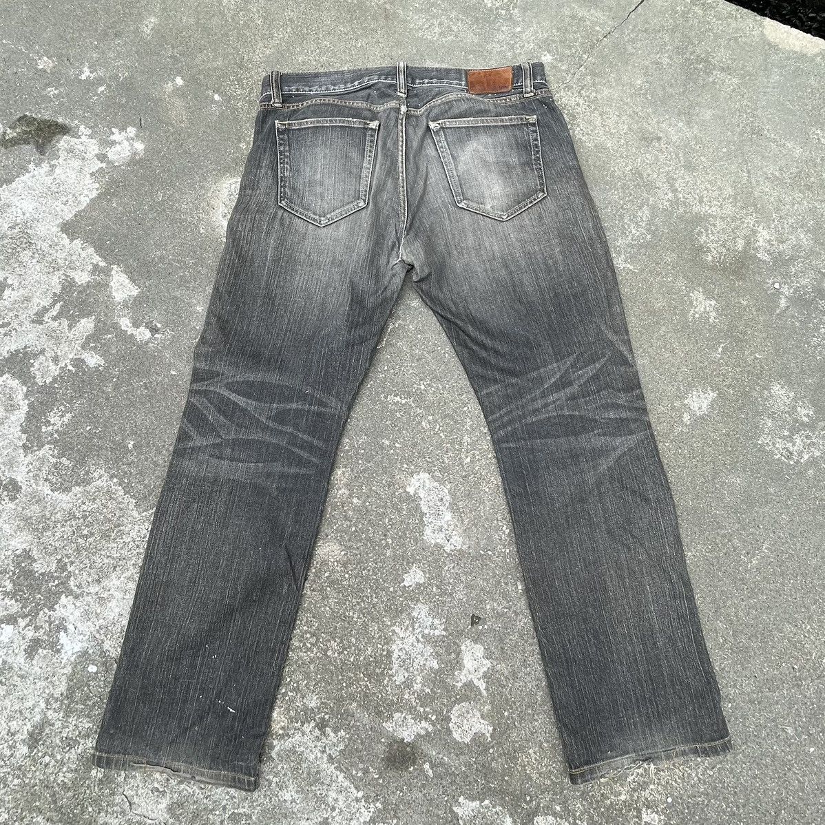Undercover × Uniqlo Distressed Uniqlo UJ S001 MudWash Jeans Reguler Fit Straight Size US 34 / EU 50 - 2 Thumbnail