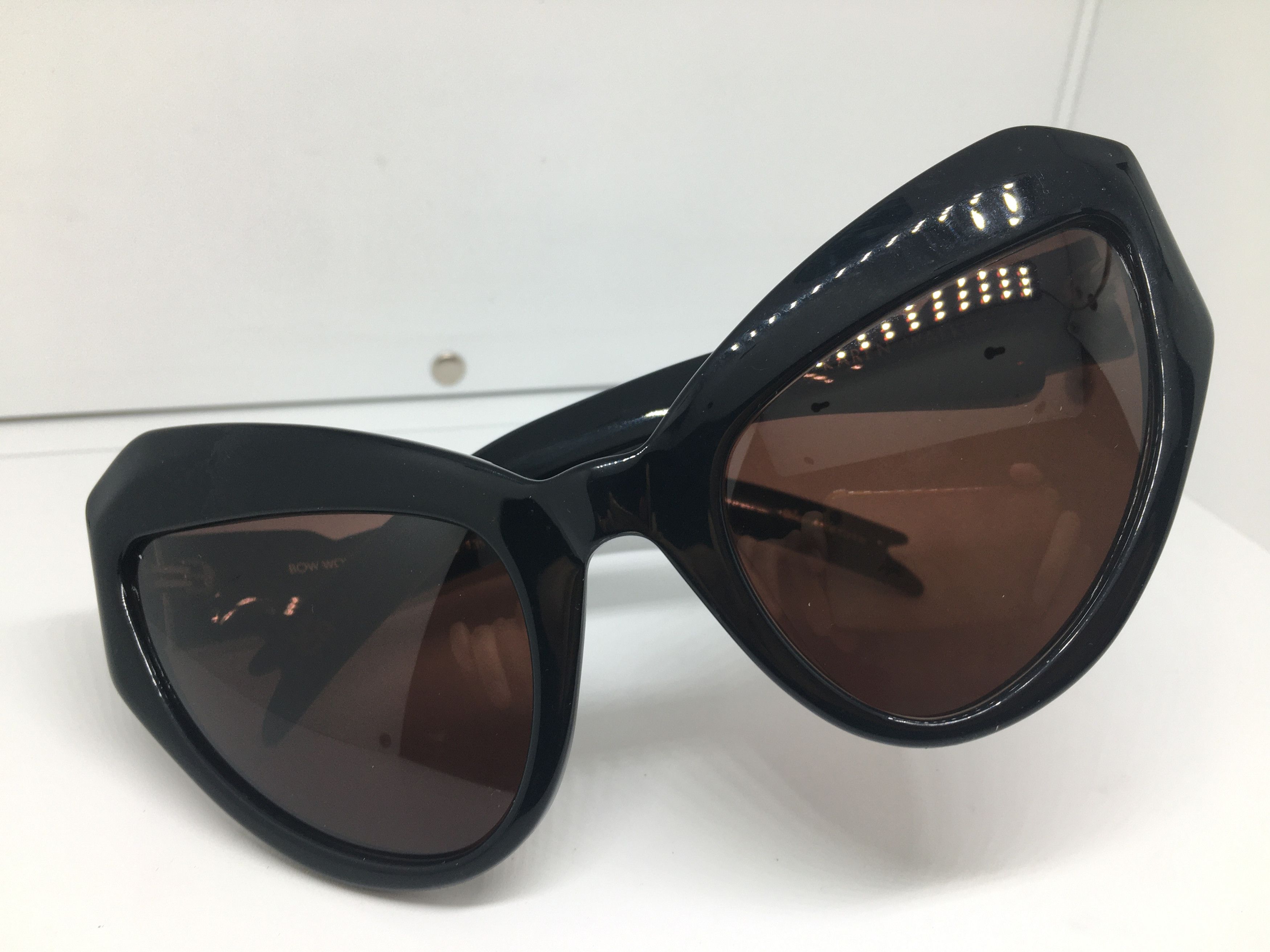 Karen Walker Karen Walker BOW WOW Black Cat Eye Oversize Sunglasses Size ONE SIZE - 7 Thumbnail