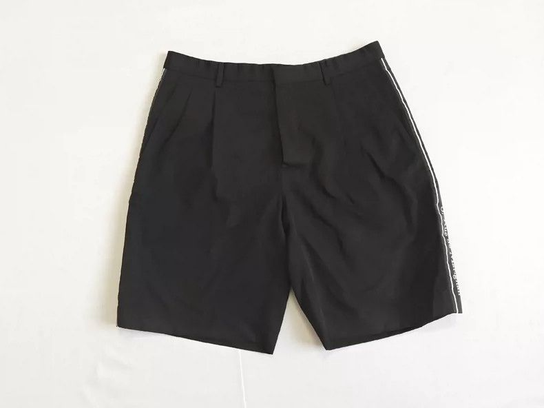 Dior Dior Men's casual wool shorts 2504-Nextarrow Size US 30 / EU 46 - 1 Thumbnail