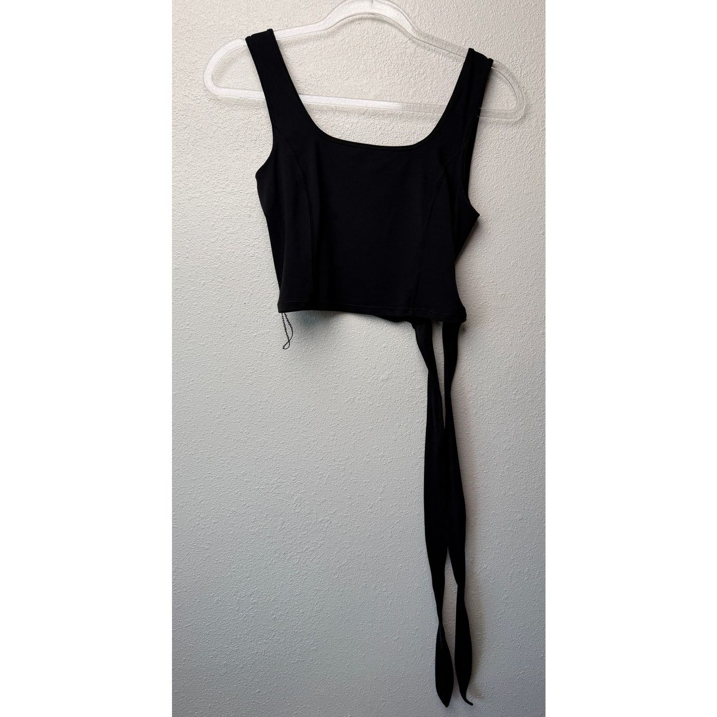 Lululemon Lululemon Get Centred Crop Tank Black Women Size 2 Side Tie Size XS / US 0-2 / IT 36-38 - 6 Thumbnail