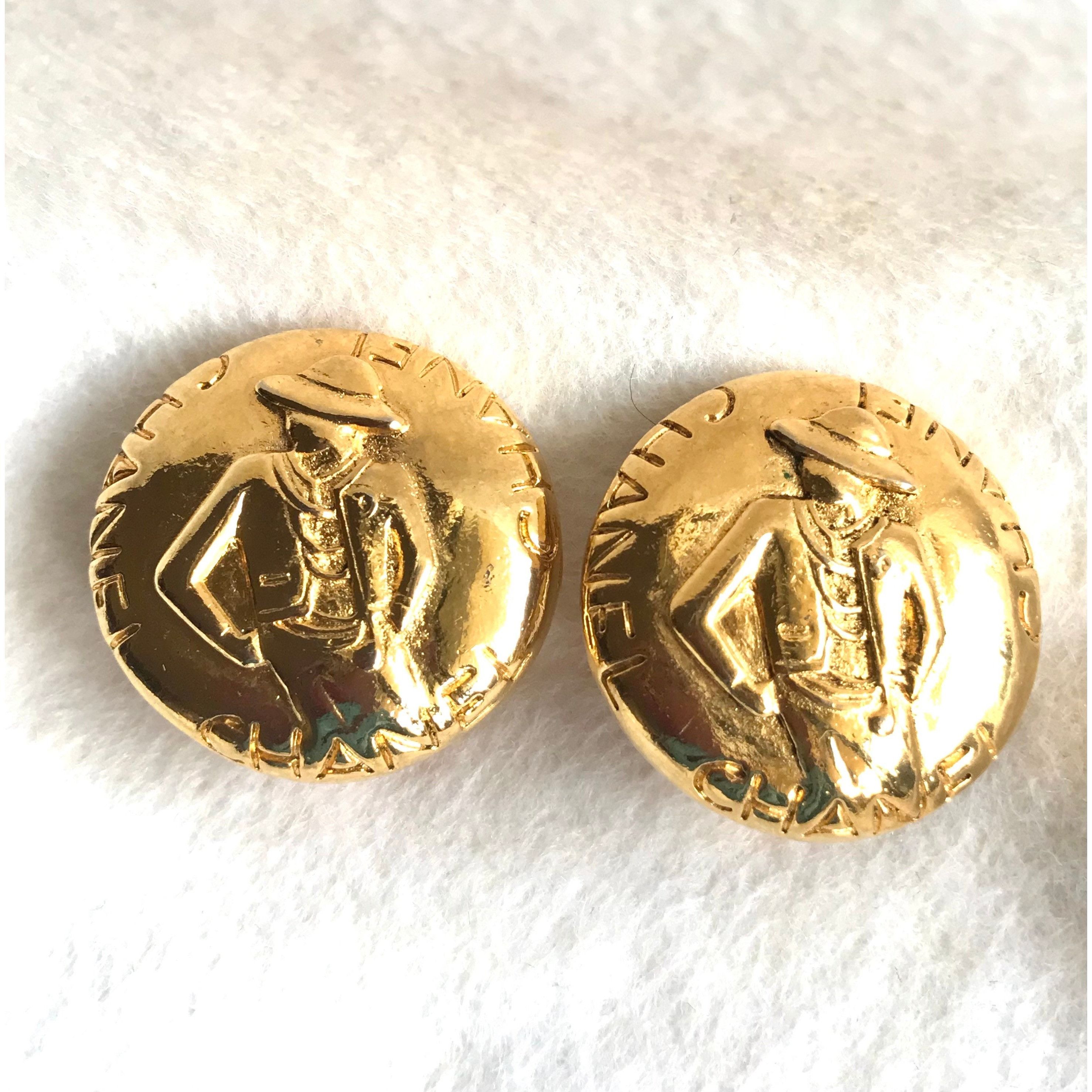 Chanel Vintage CHANEL gold tone round earrings with mademoiselle Size ONE SIZE - 3 Thumbnail