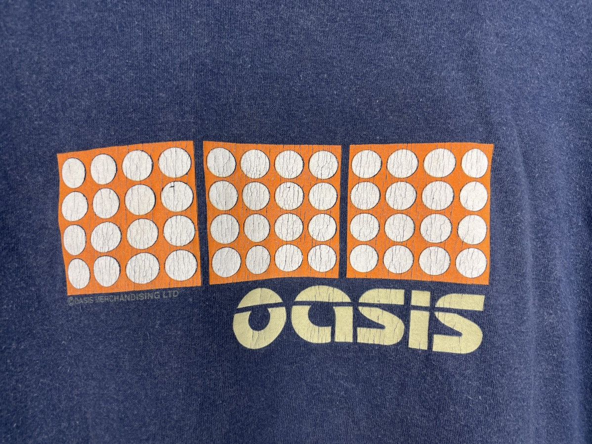 Band Tees Vintage 90s Oasis band Brit pop faded t shirt Size US L / EU 52-54 / 3 - 4 Thumbnail