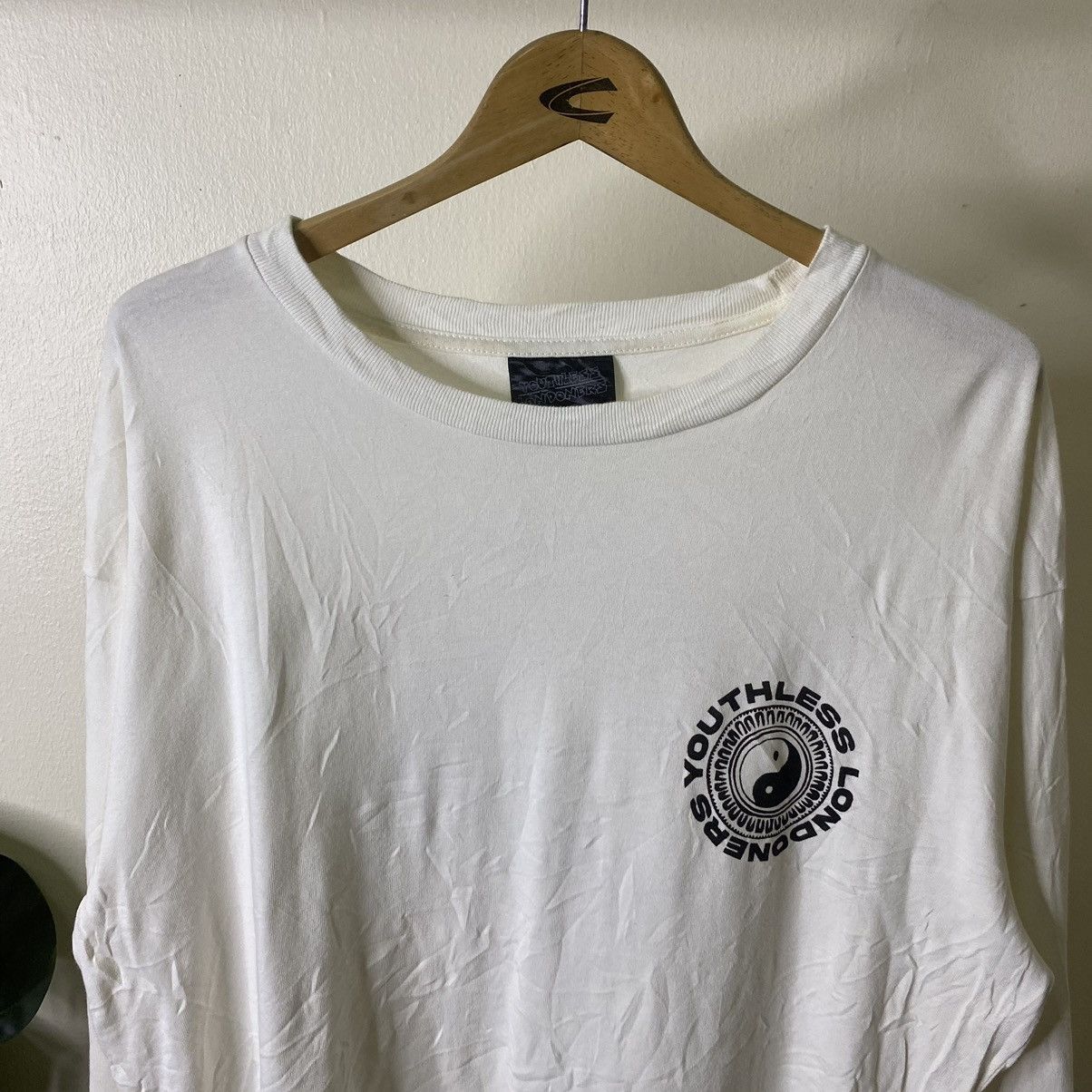 Journal Standard Journal Standard x Youthless Londoners Graphic LS Tee Size US L / EU 52-54 / 3 - 7 Thumbnail