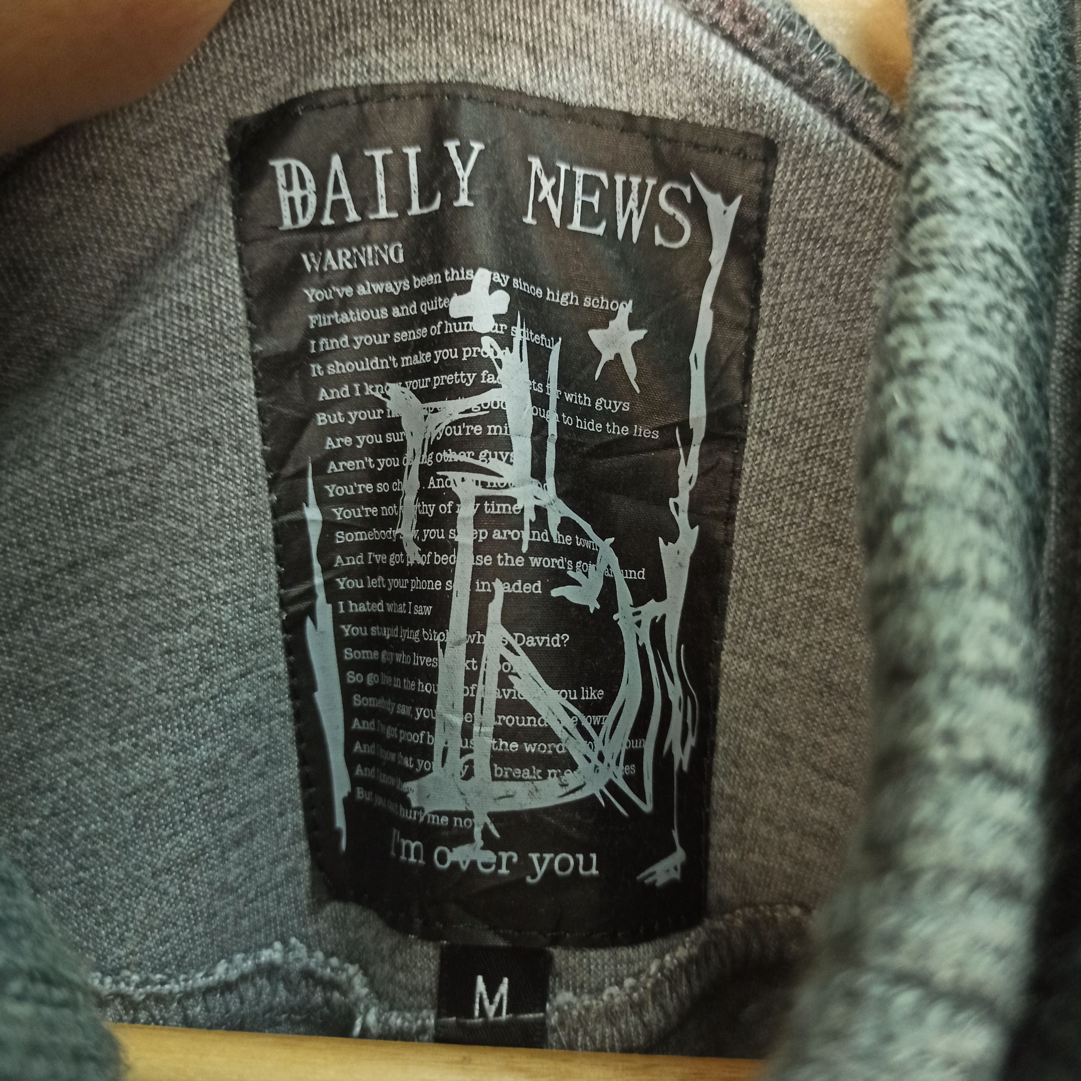 Beauty Beast Rare Poem Daily News Japanese Bono Sweater ifsixwasnine Size US M / EU 48-50 / 2 - 6 Thumbnail