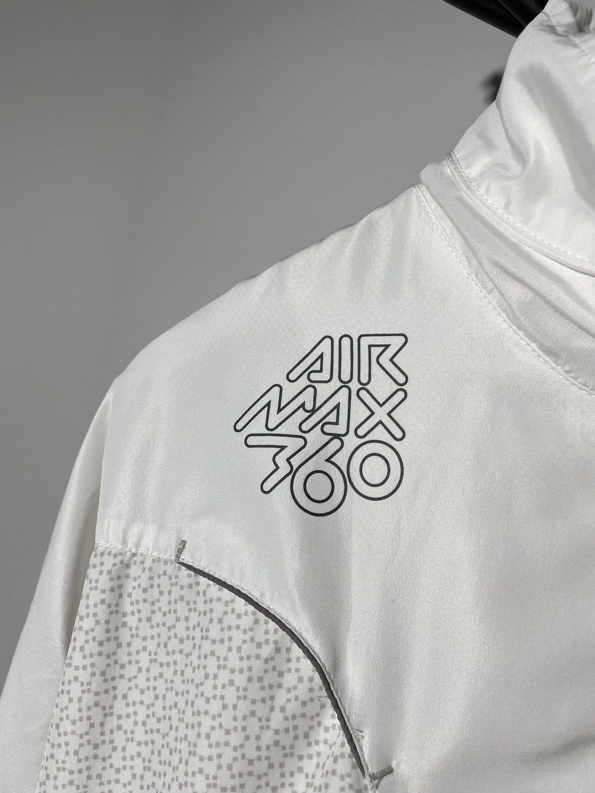 Nike × Vintage Nike Air Max 360 Vintage Y2K Nylon Jacket Size US M / EU 48-50 / 2 - 9 Thumbnail