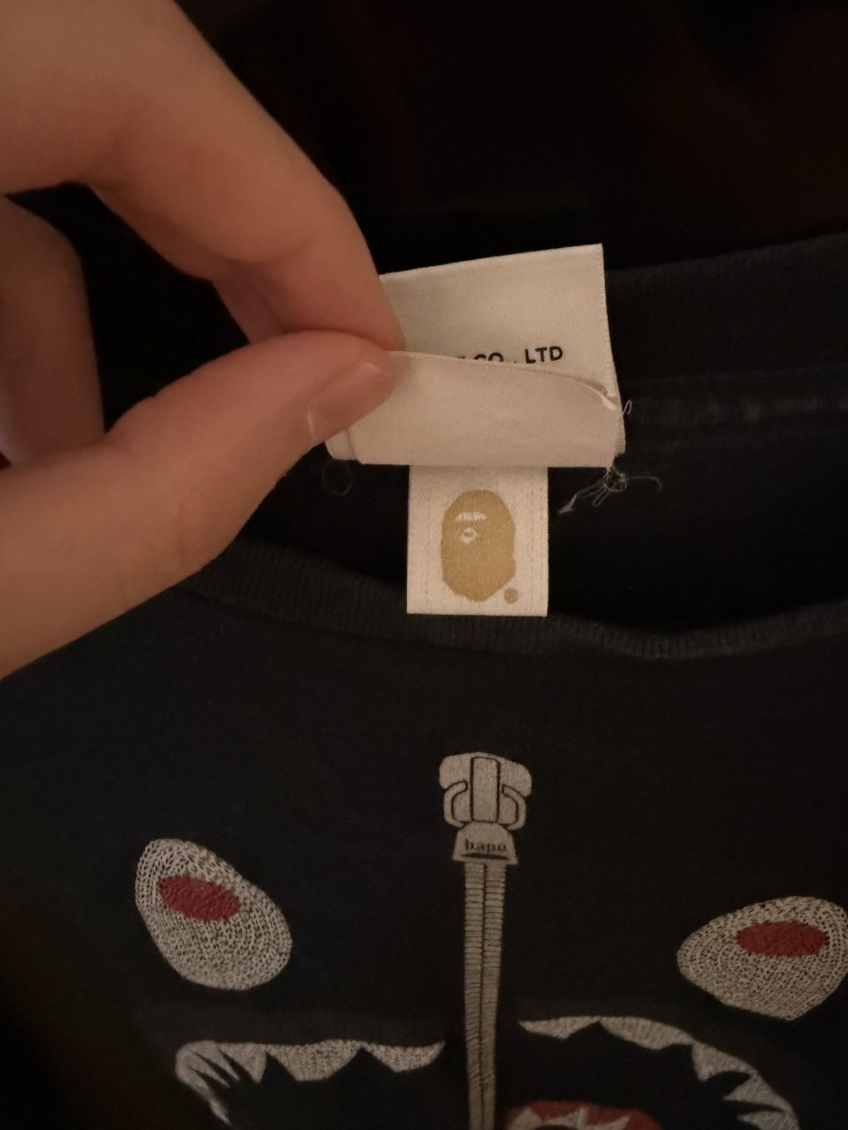 Bape Bape Shark Tee M Size US M / EU 48-50 / 2 - 7 Thumbnail