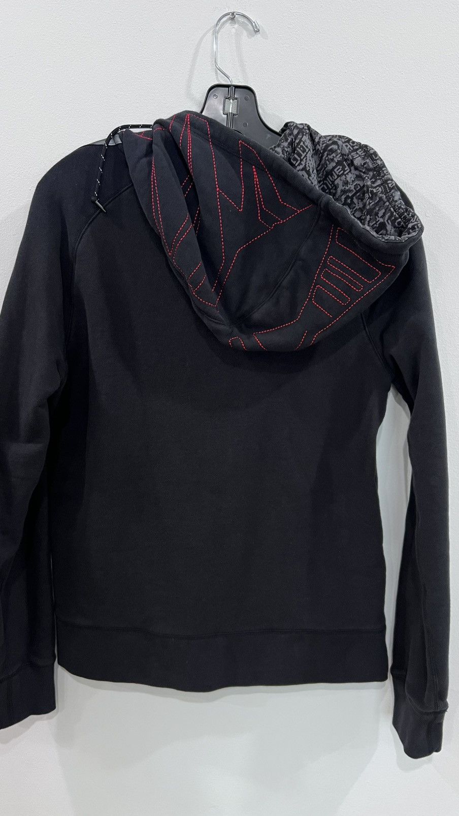 Nike 2015 Nike Doernbecher Freestyle Hoodie by Isaiah Grubb Sz M Size US M / EU 48-50 / 2 - 5 Thumbnail