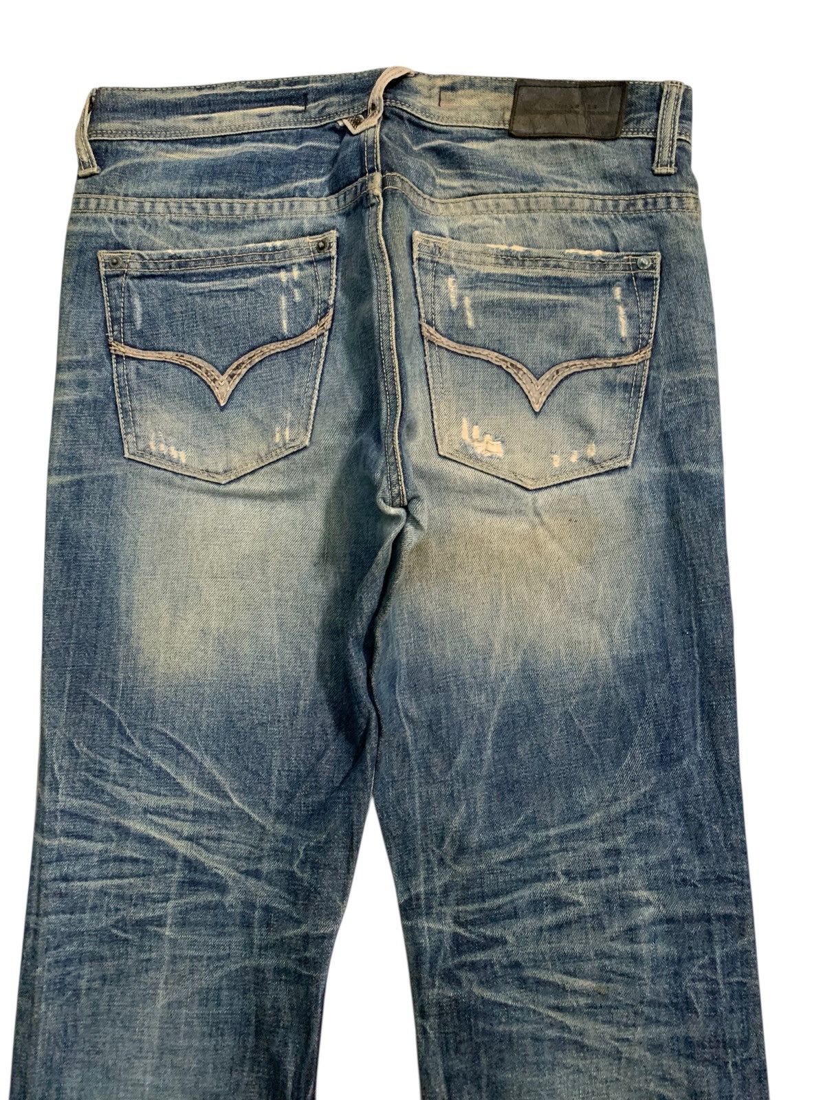 GOSTAR DE FUGA FLARE JAMBANGEE RUSTY PUNK STYLE JAPANESE DISTRESSED DENIM Size US 34 / EU 50 - 7 Thumbnail