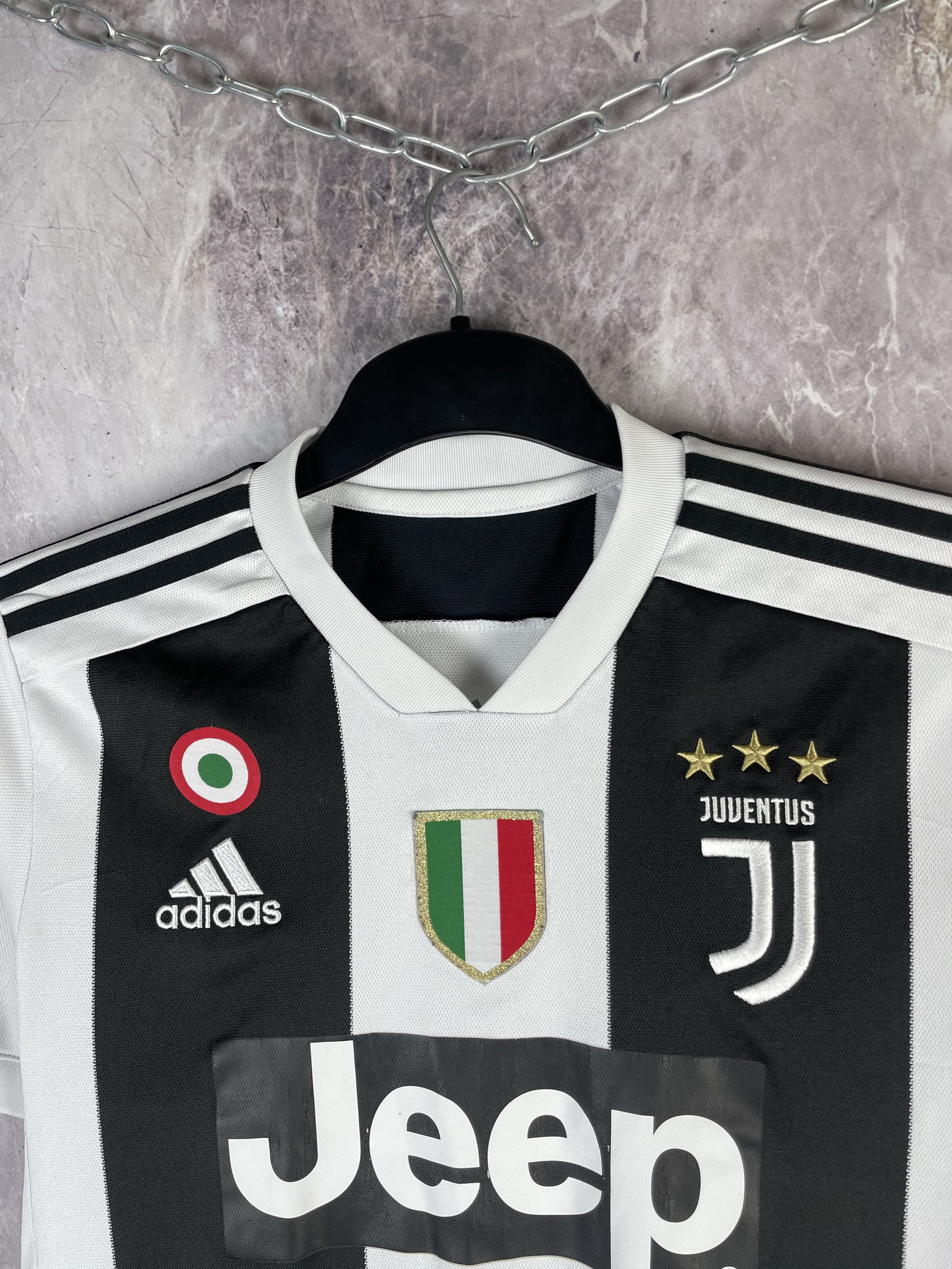 Adidas Juventus 2018 Home Football Shirt Adidas Soccer Ronaldo #7 Size US S / EU 44-46 / 1 - 3 Thumbnail