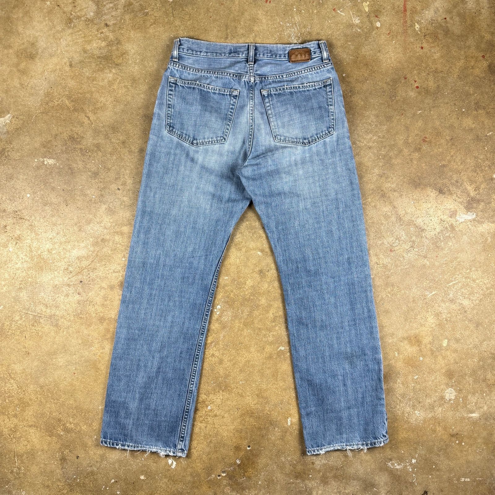 Gap Gap Easy Fit Vtg Men’s Jeans 31 Light Wash Distressed Hem Size US 31 - 3 Thumbnail