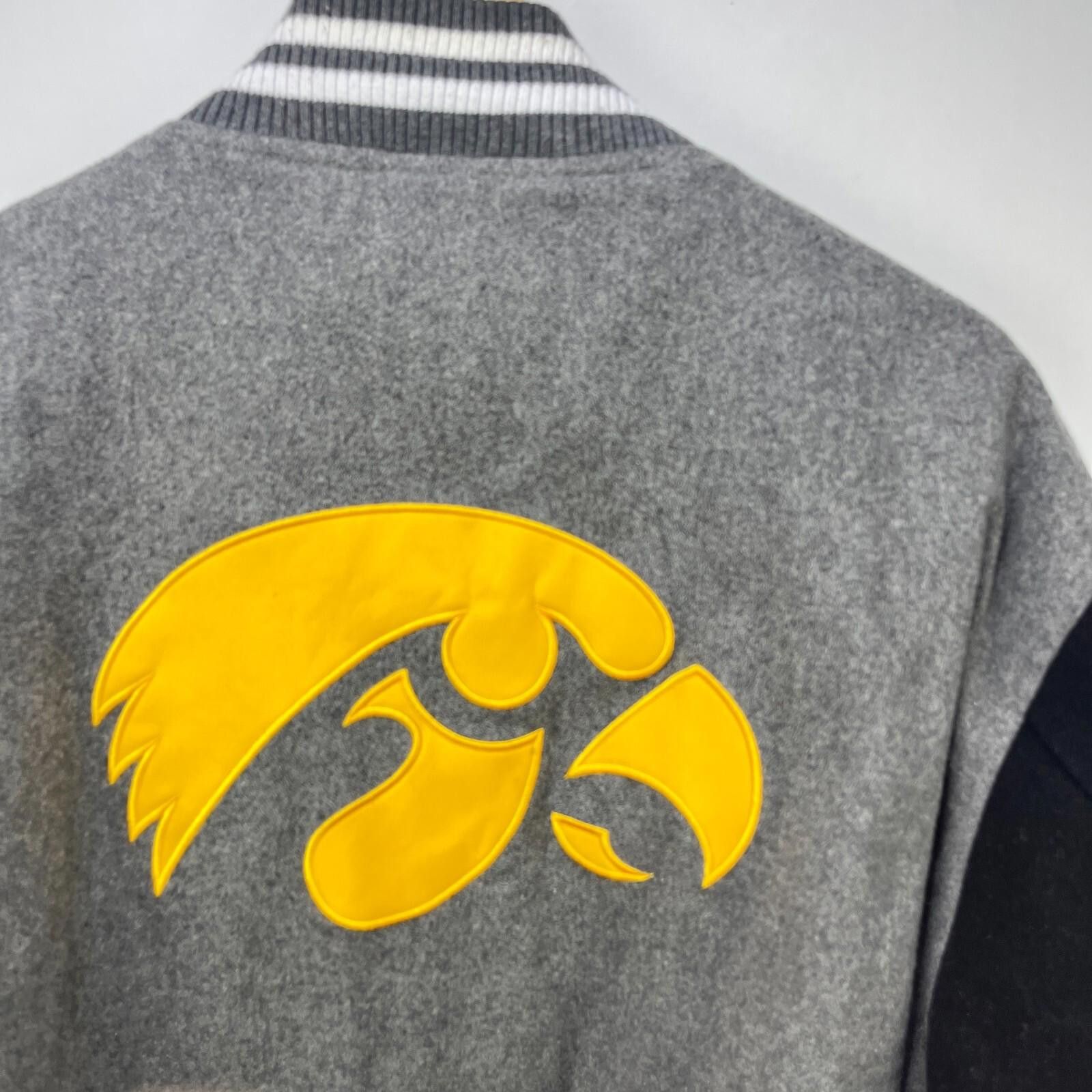 Other Vintage Iowa Hawkeyes Varsity Jacket Large Quilted Size ONE SIZE - 2 Thumbnail