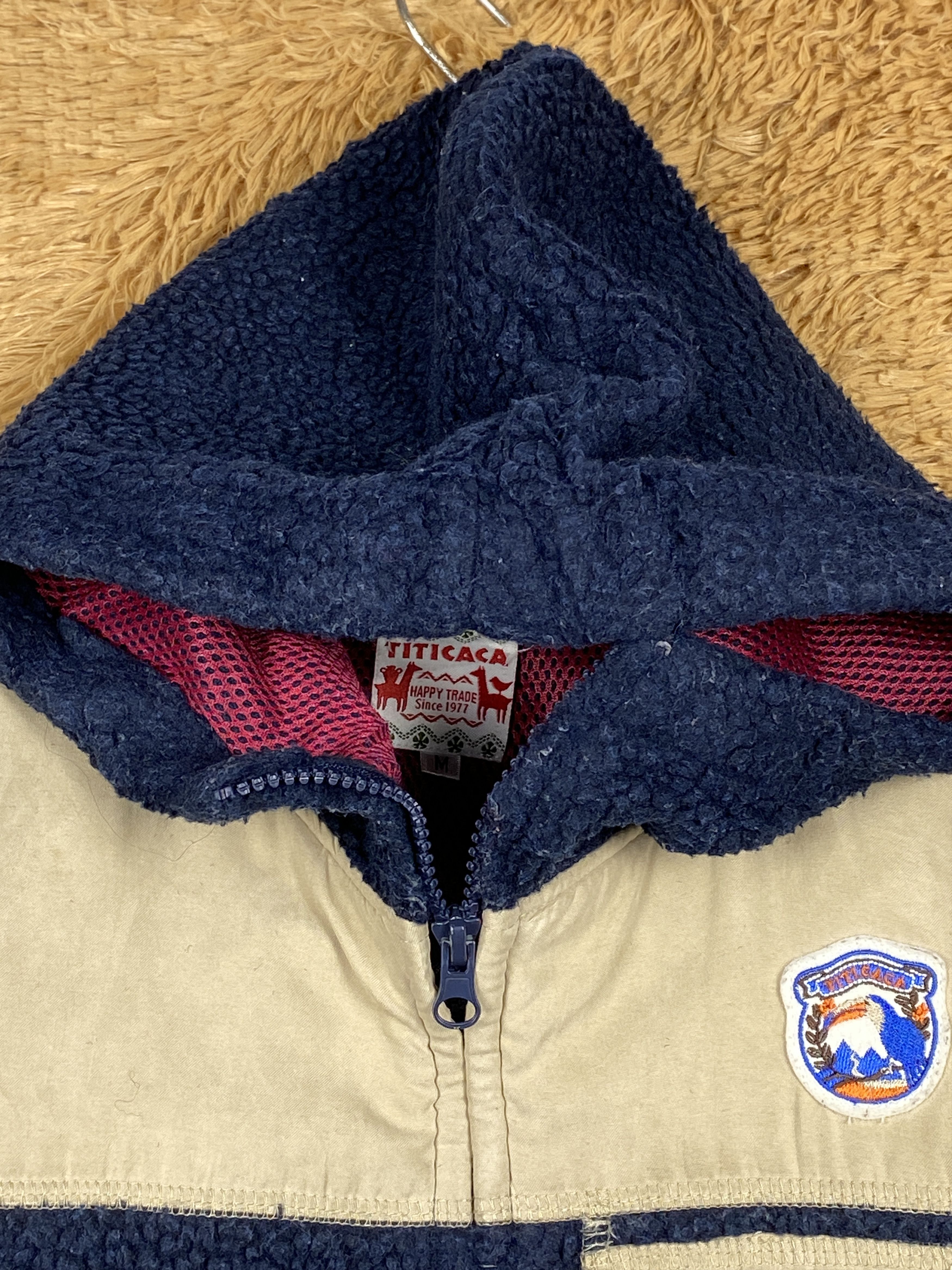 Japanese Brand Vintage Titicaca Hoodie Fleece Jacket J1718 Size US S / EU 44-46 / 1 - 3 Thumbnail
