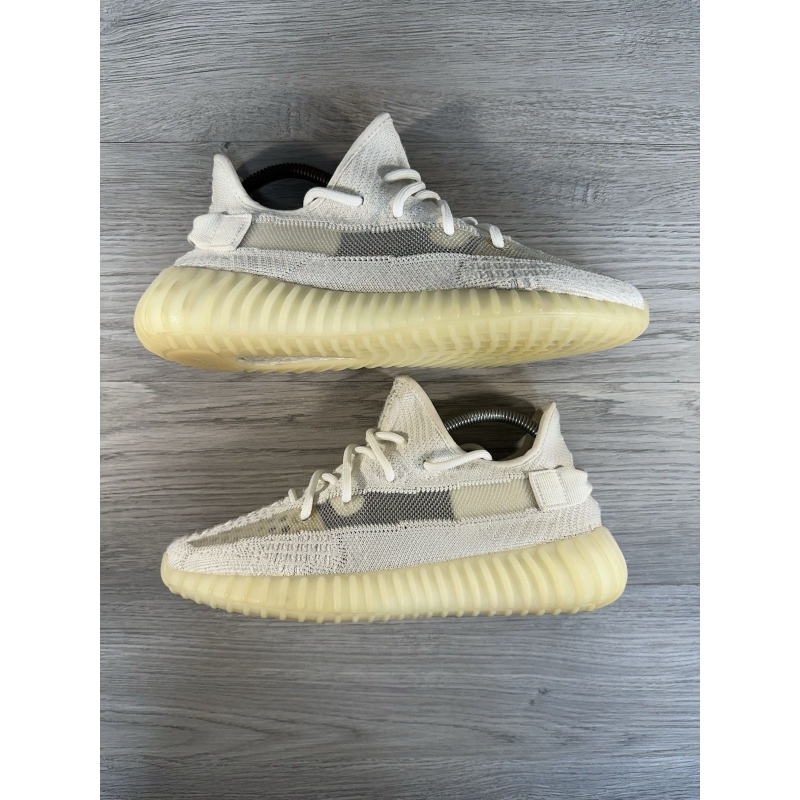 Adidas × Yeezy Adidas Yeezy Boost 350 V2 Bone - Size 7.5 Size US 7.5 / EU 40-41 - 2 Thumbnail