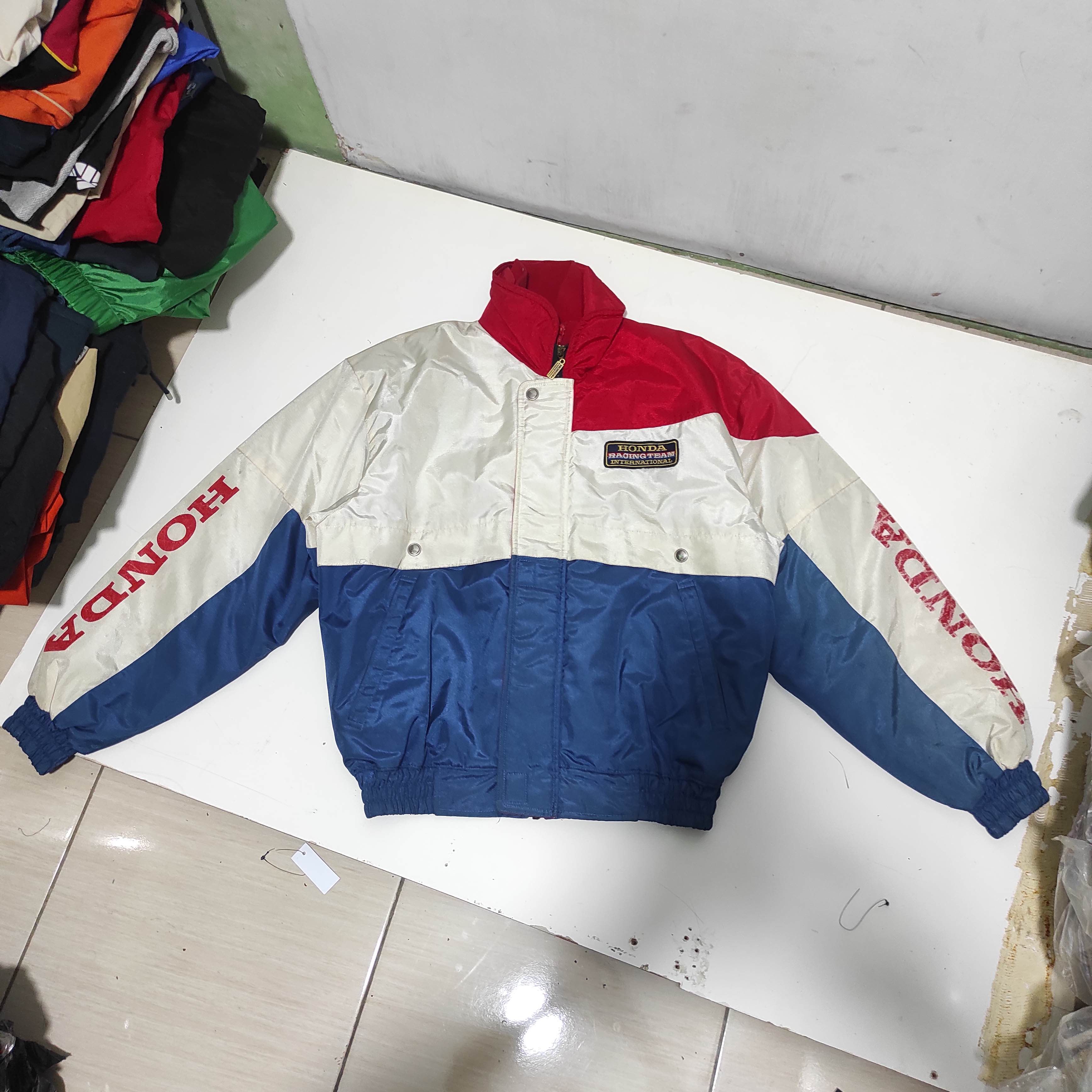 Honda Vintage HONDA RACING TEAM international bomber Jacket Size US L / EU 52-54 / 3 - 22 Thumbnail